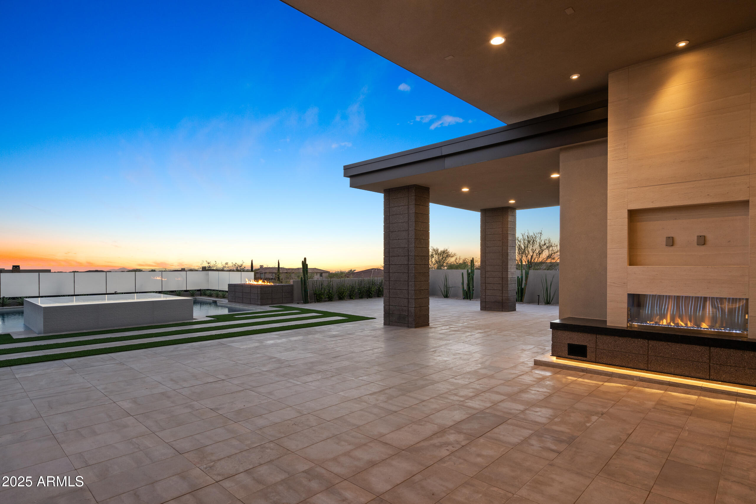 MIRABEL CLUB - Residential