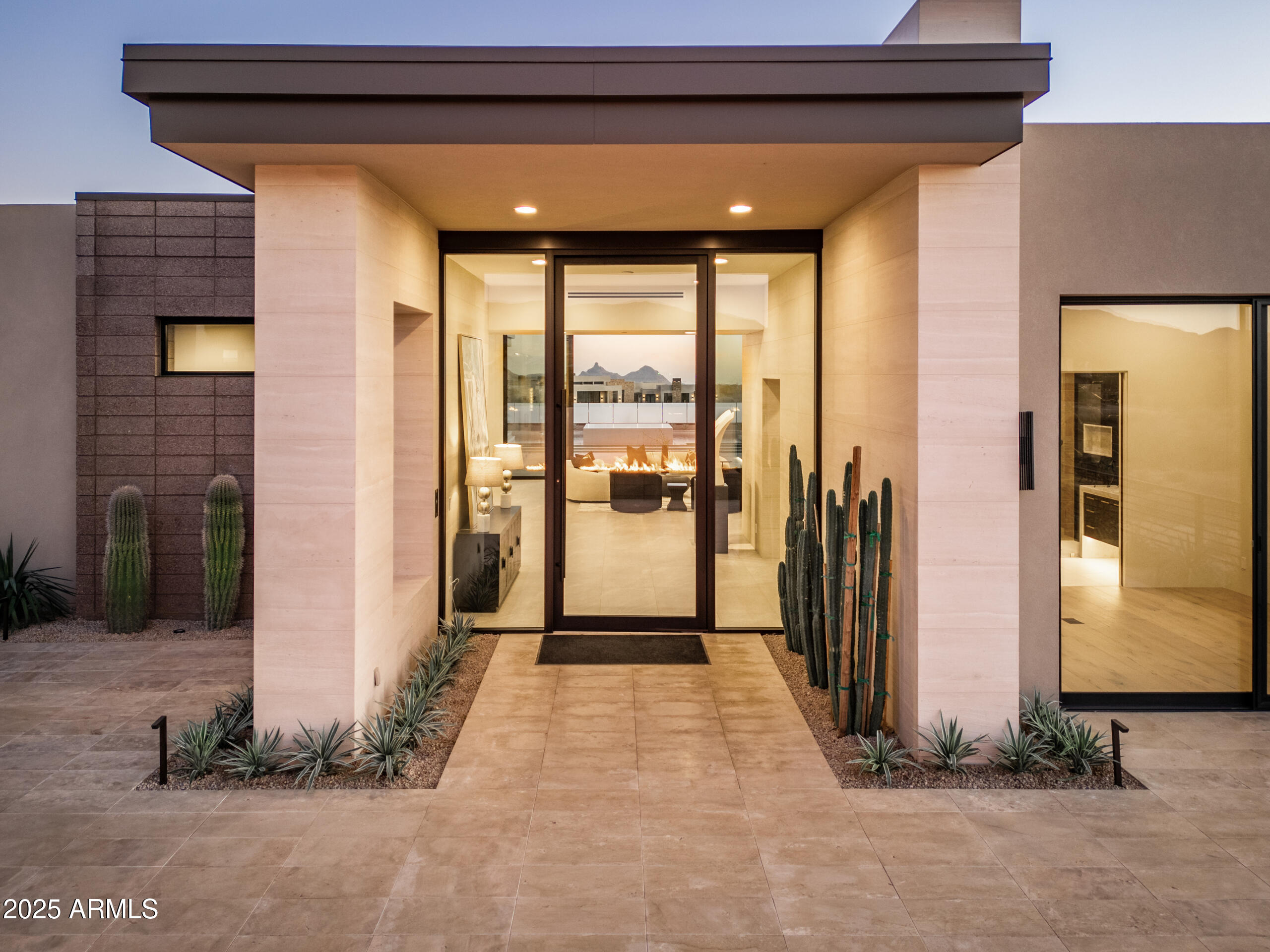 MIRABEL CLUB - Residential