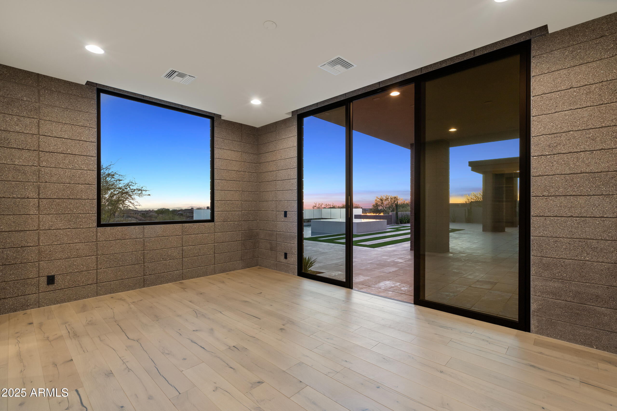 MIRABEL CLUB - Residential