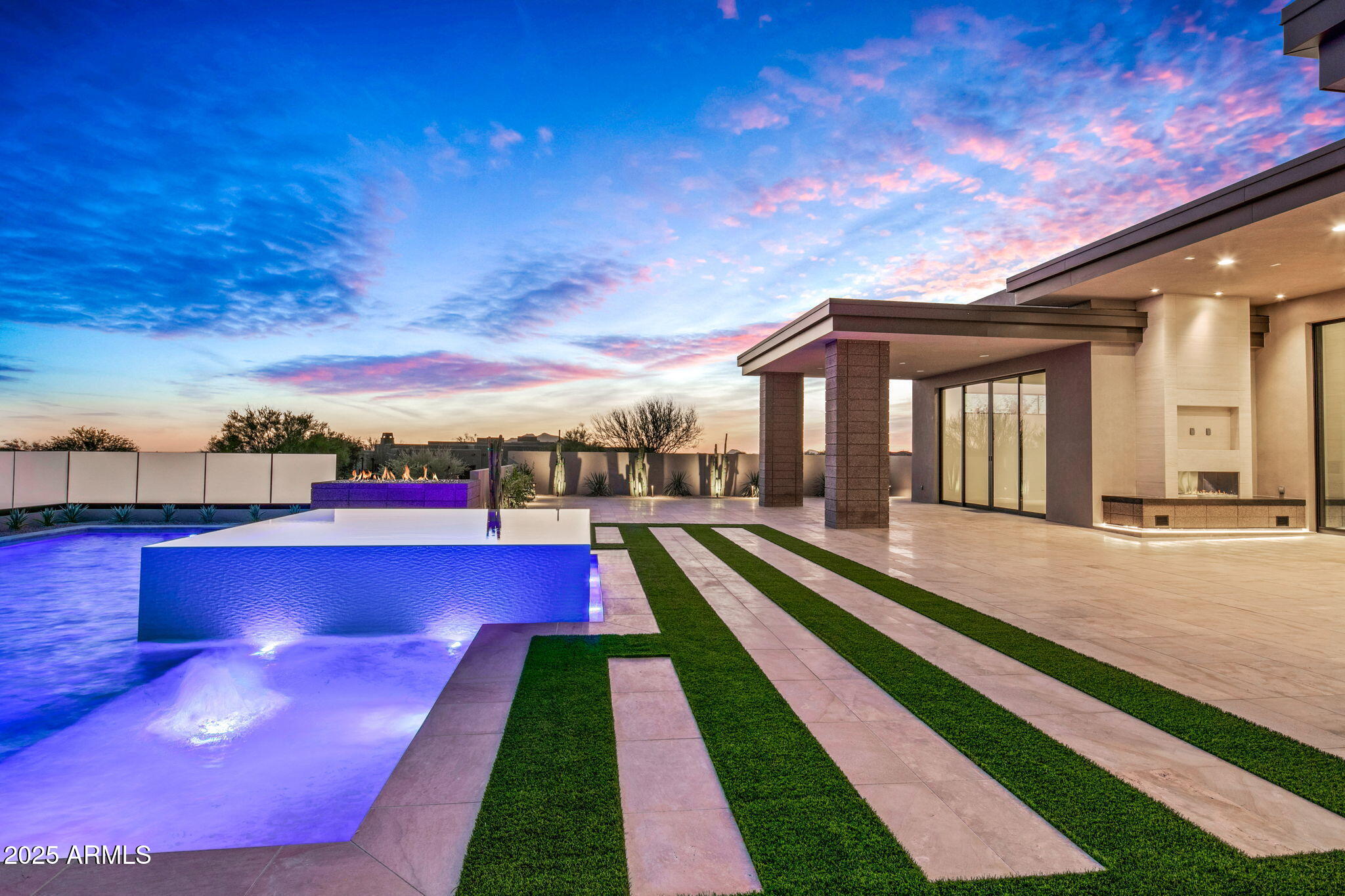MIRABEL CLUB - Residential