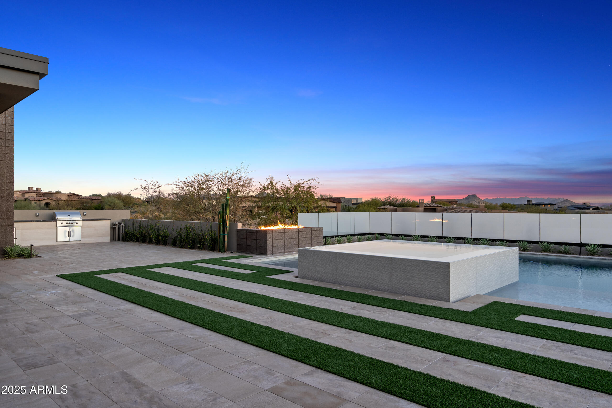 MIRABEL CLUB - Residential