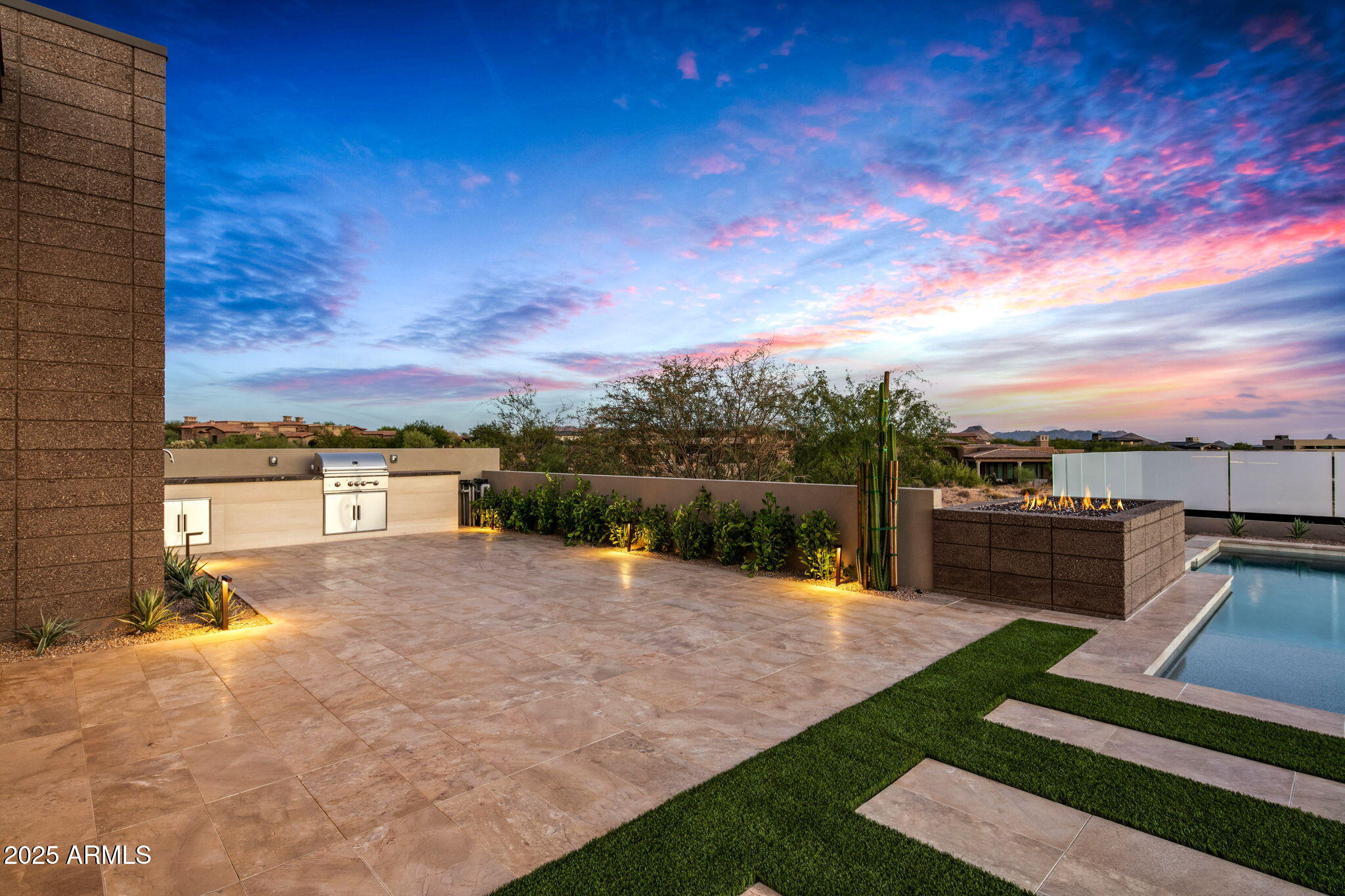 MIRABEL CLUB - Residential