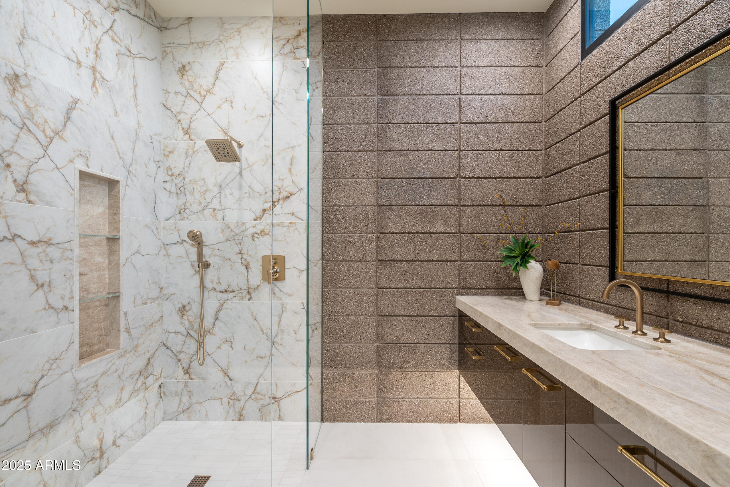 MIRABEL CLUB - Residential