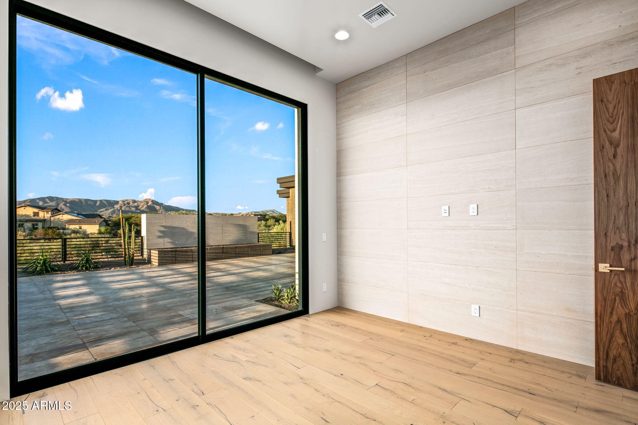 MIRABEL CLUB - Residential