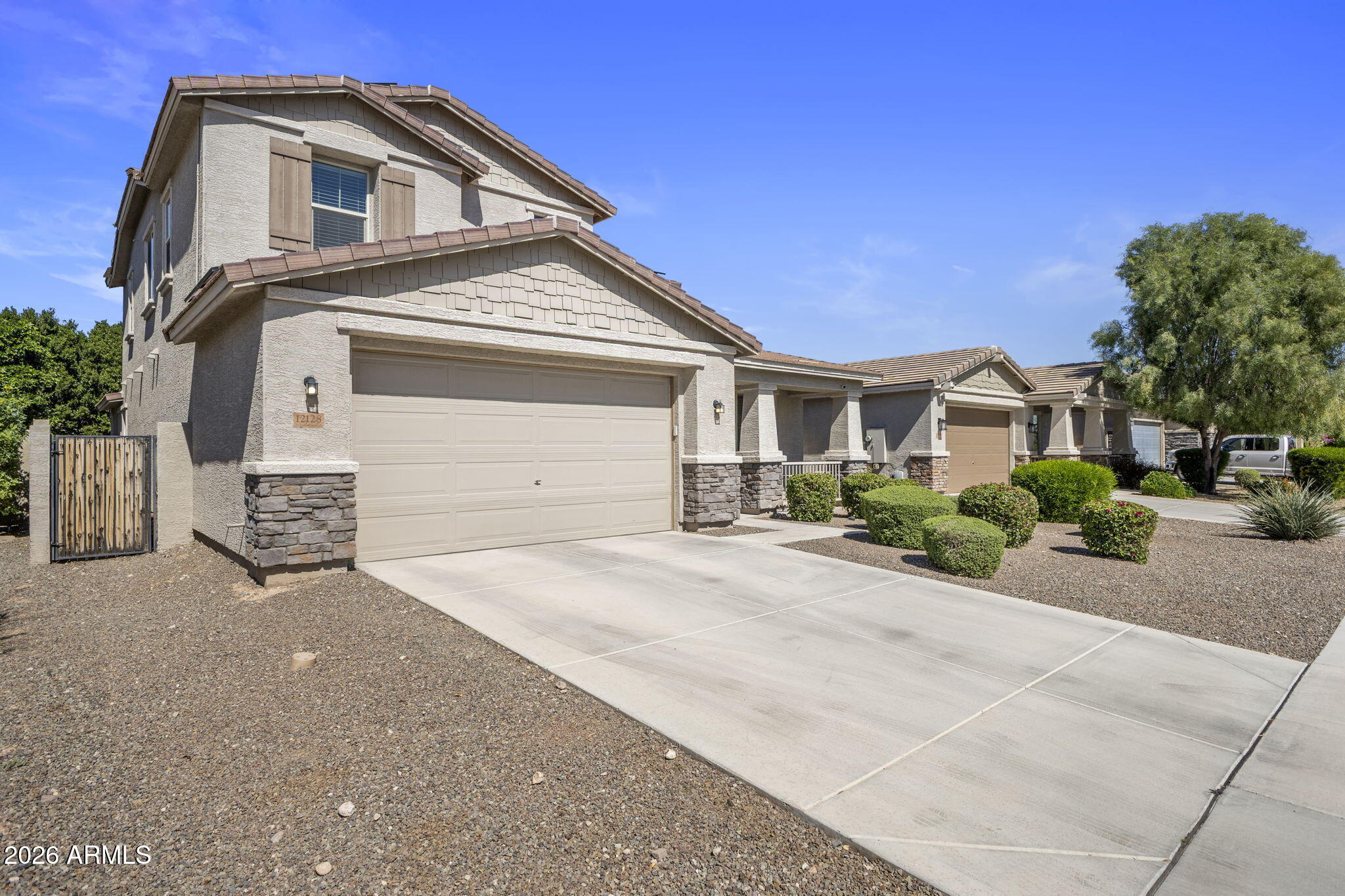 CROSSRIVER POINT - Residential