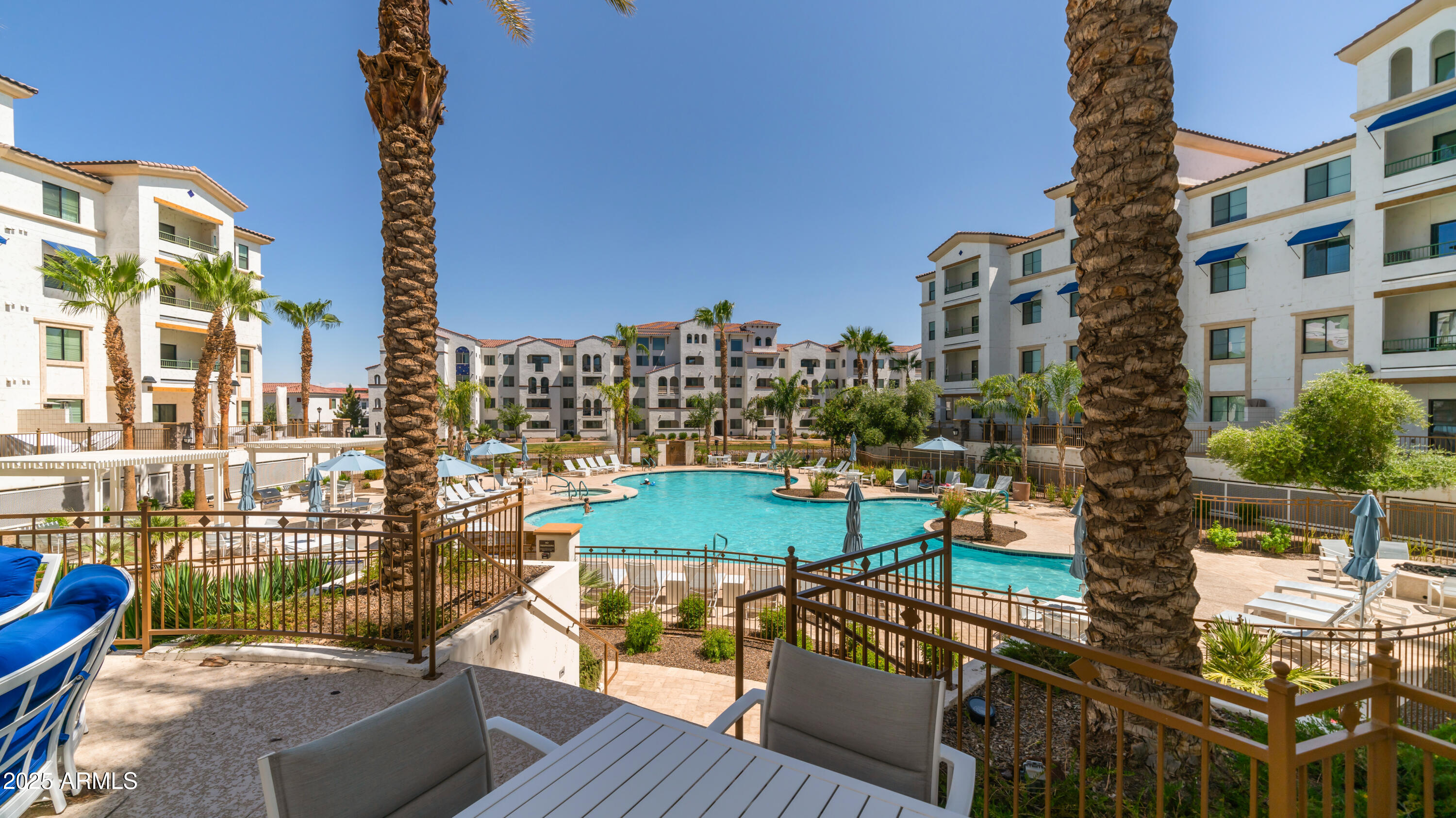 CAYS AT DOWNTOWN OCOTILLO CONDOMINIUM AMD - Residential