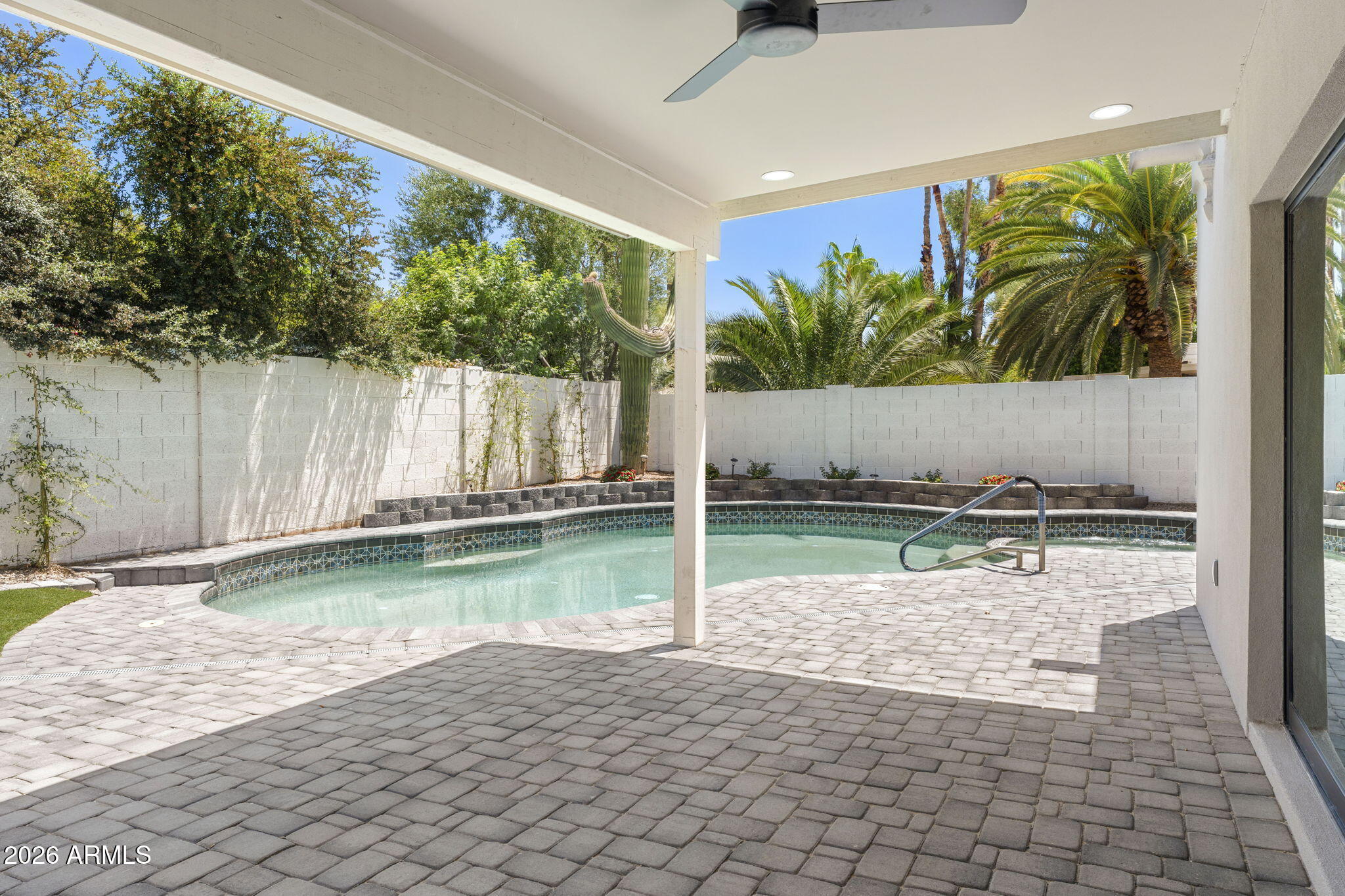 PARADISE PARK TRAILS - Residential
