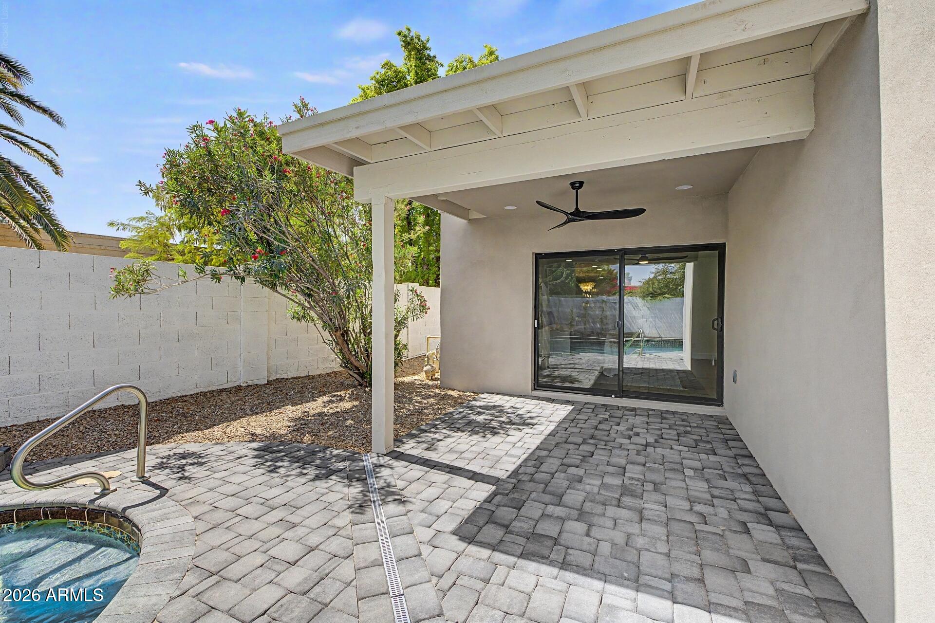 PARADISE PARK TRAILS - Residential