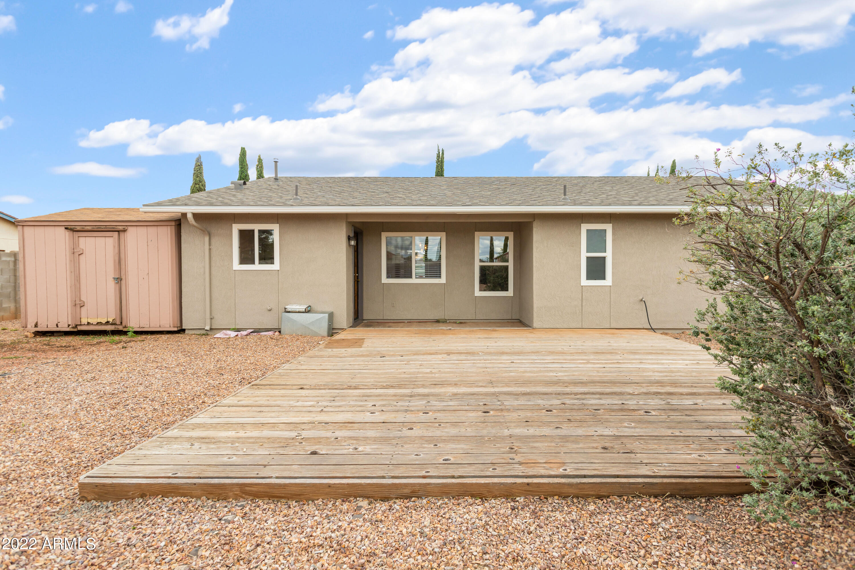 TRACT UNIT 115 AMD - Residential