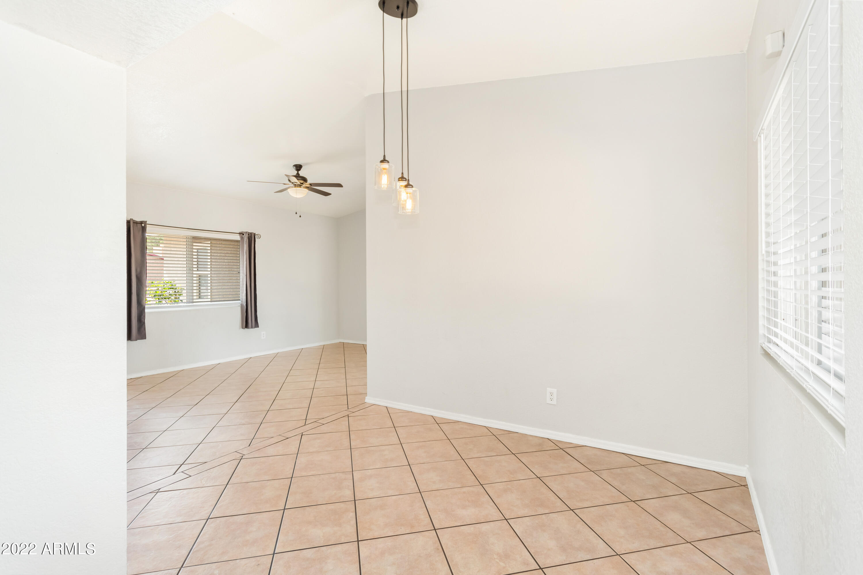 TRACT UNIT 115 AMD - Residential