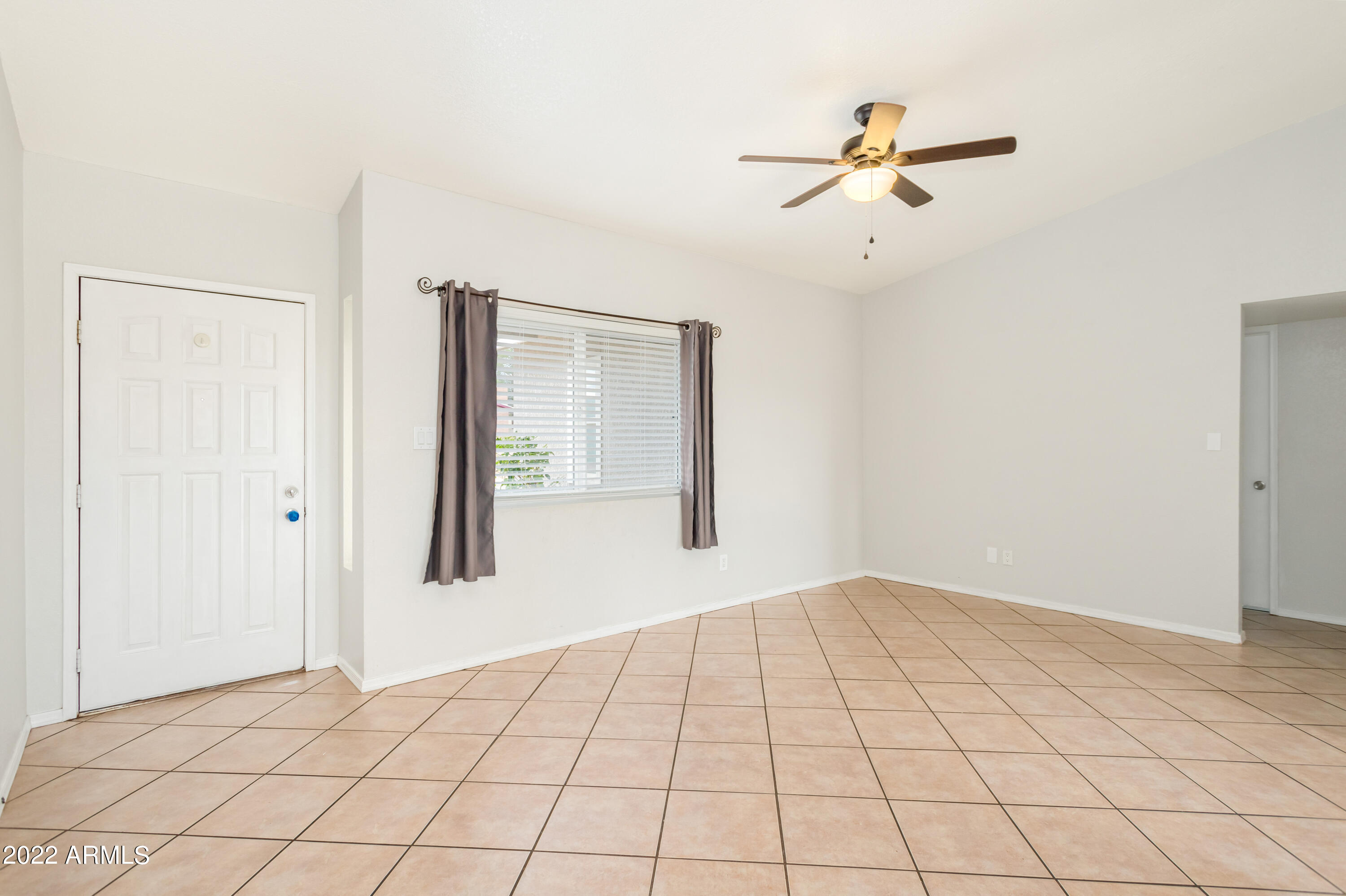 TRACT UNIT 115 AMD - Residential