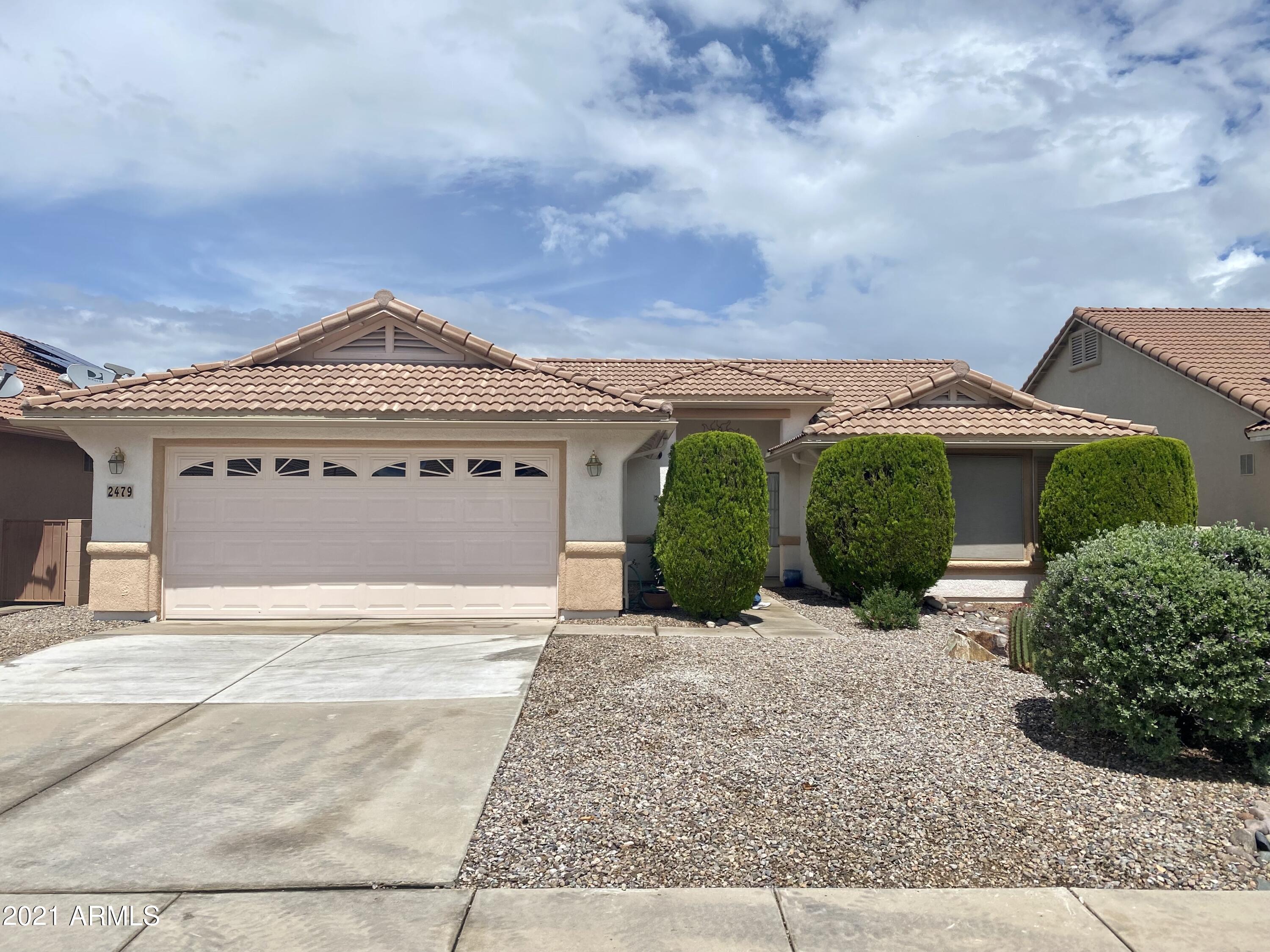 Well maintained 2bed/2bath home in age-restricted subdivision of Winterhaven. Split floorplan with ceramic tiling and upgraded carpeting. Enclosed patio and low maintenance backyard.