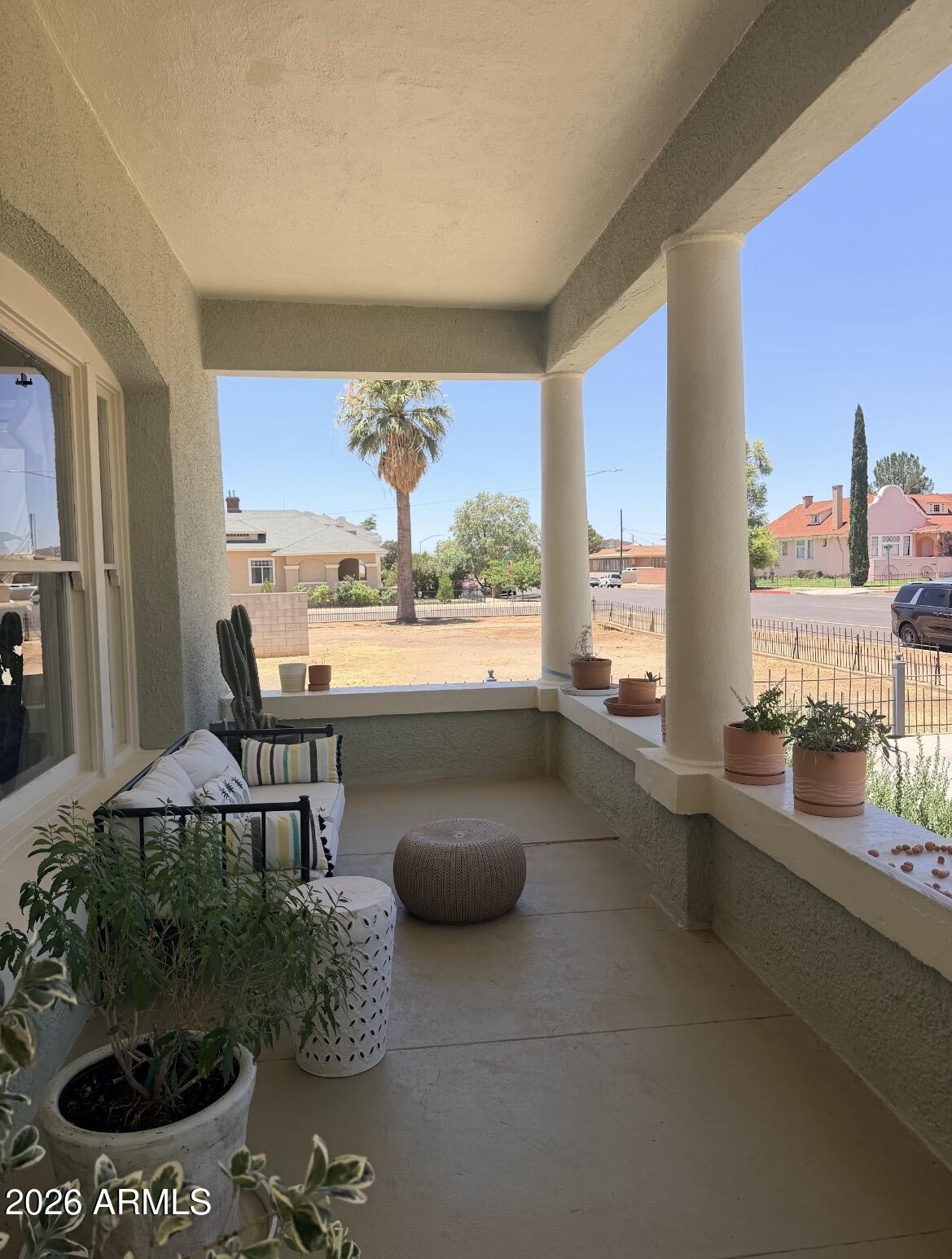 DOUGLAS - Residential