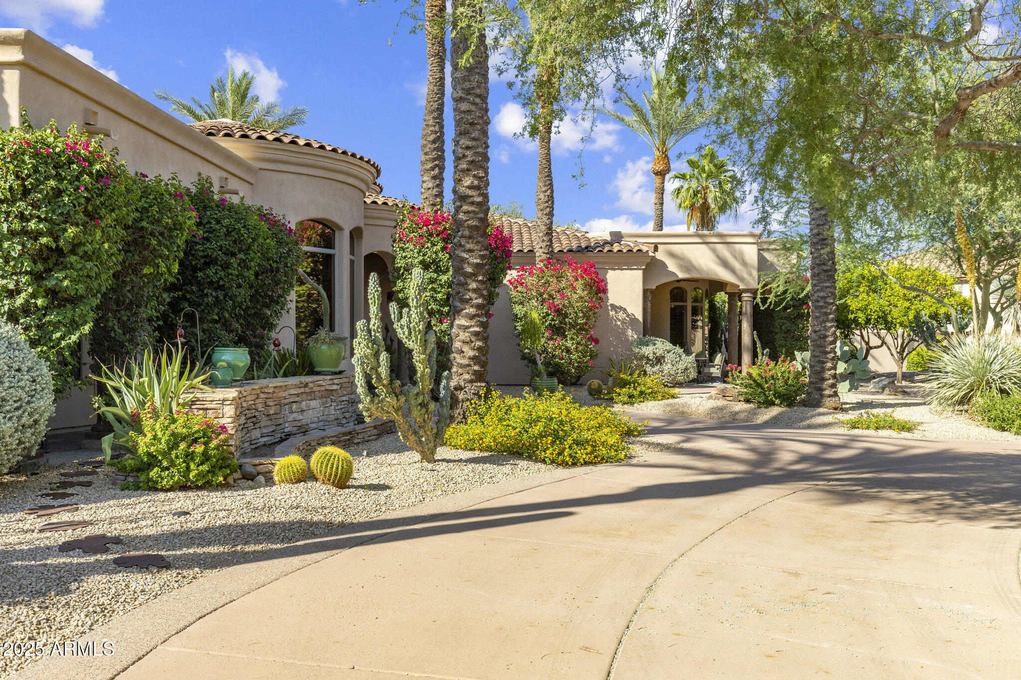 PORTALES DEL SOL - Residential