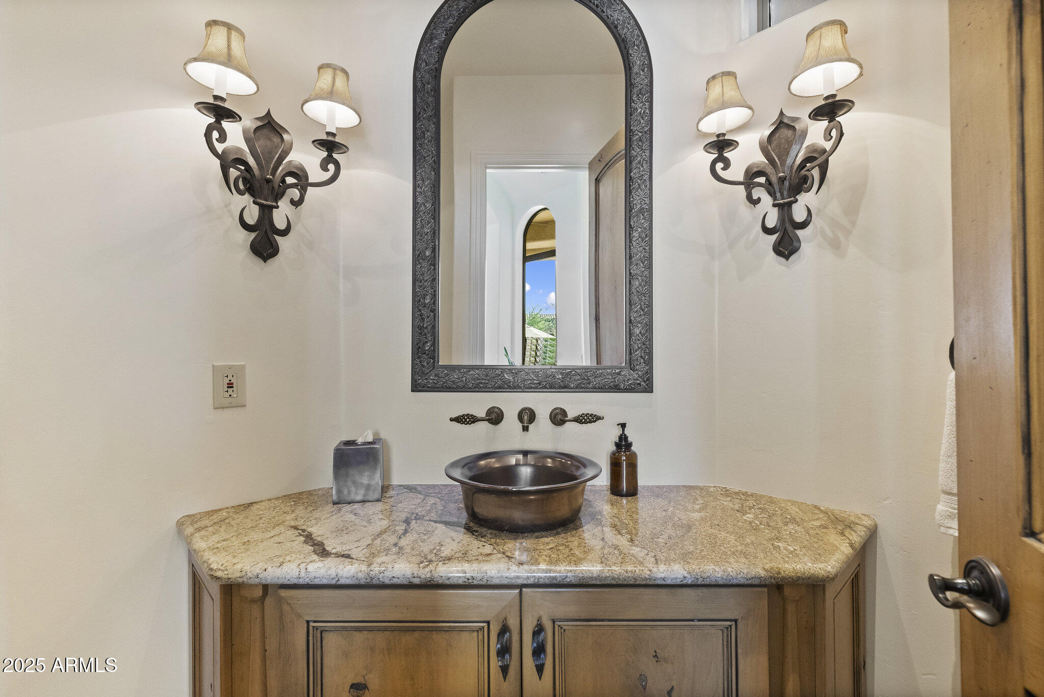 PORTALES DEL SOL - Residential