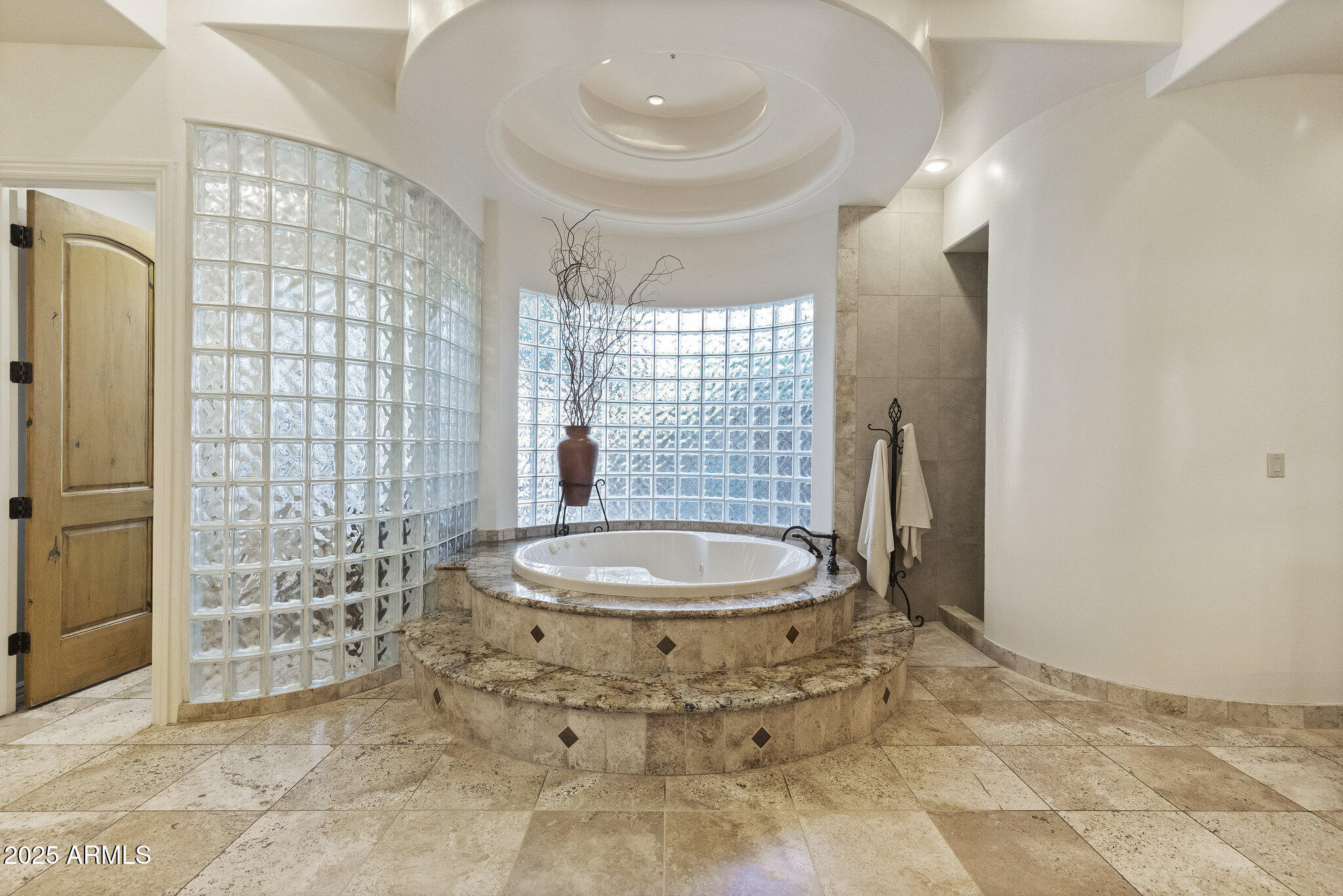 PORTALES DEL SOL - Residential