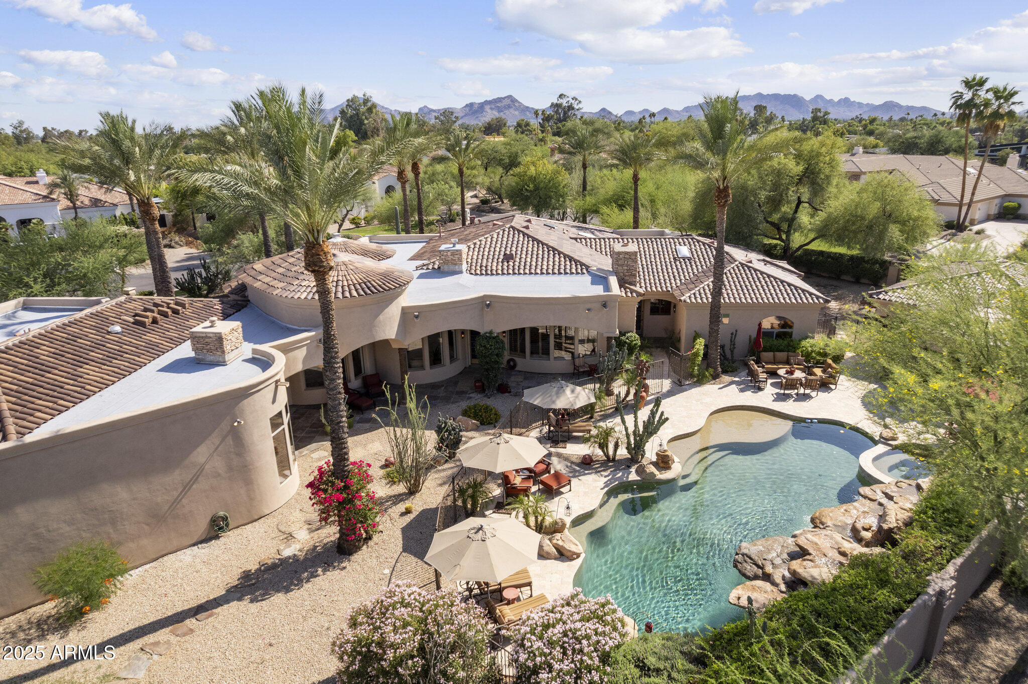 PORTALES DEL SOL - Residential