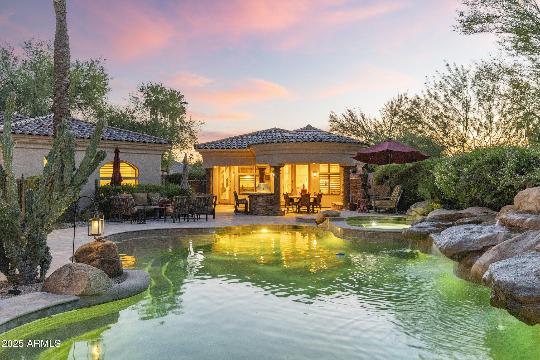 PORTALES DEL SOL - Residential