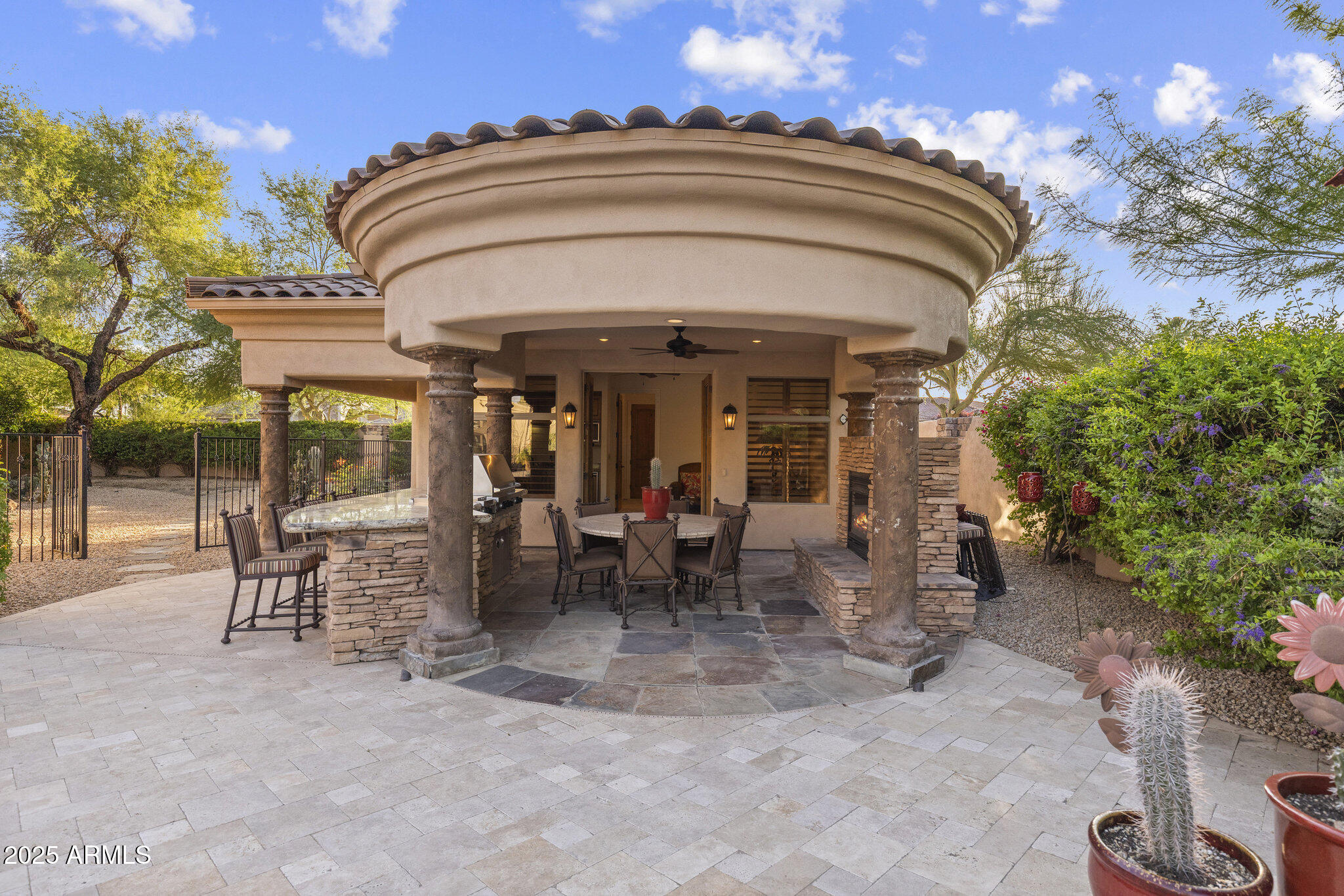 PORTALES DEL SOL - Residential