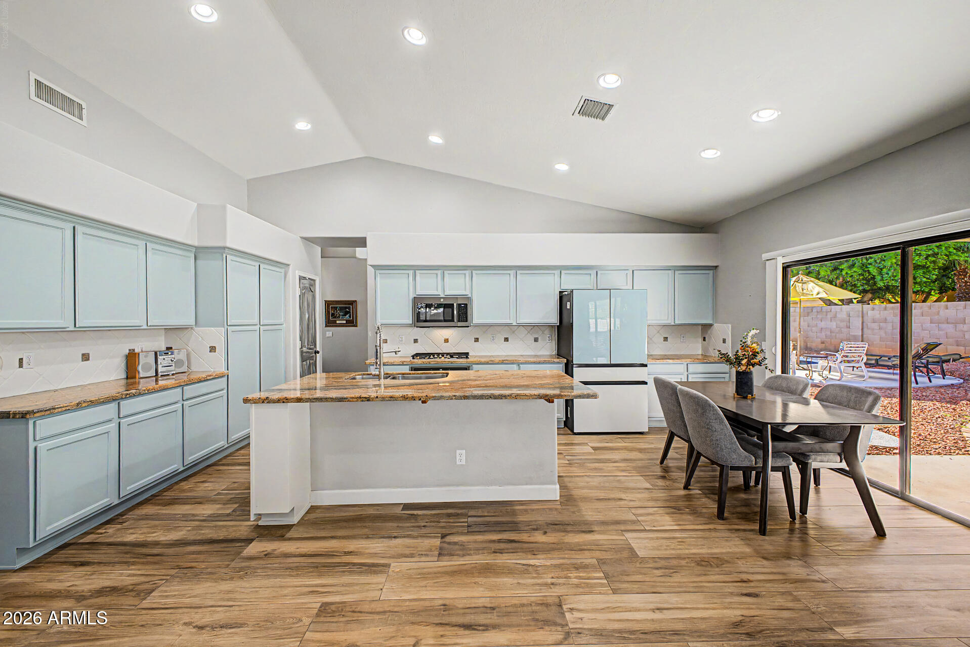 WYNDHAM PLACE - Residential