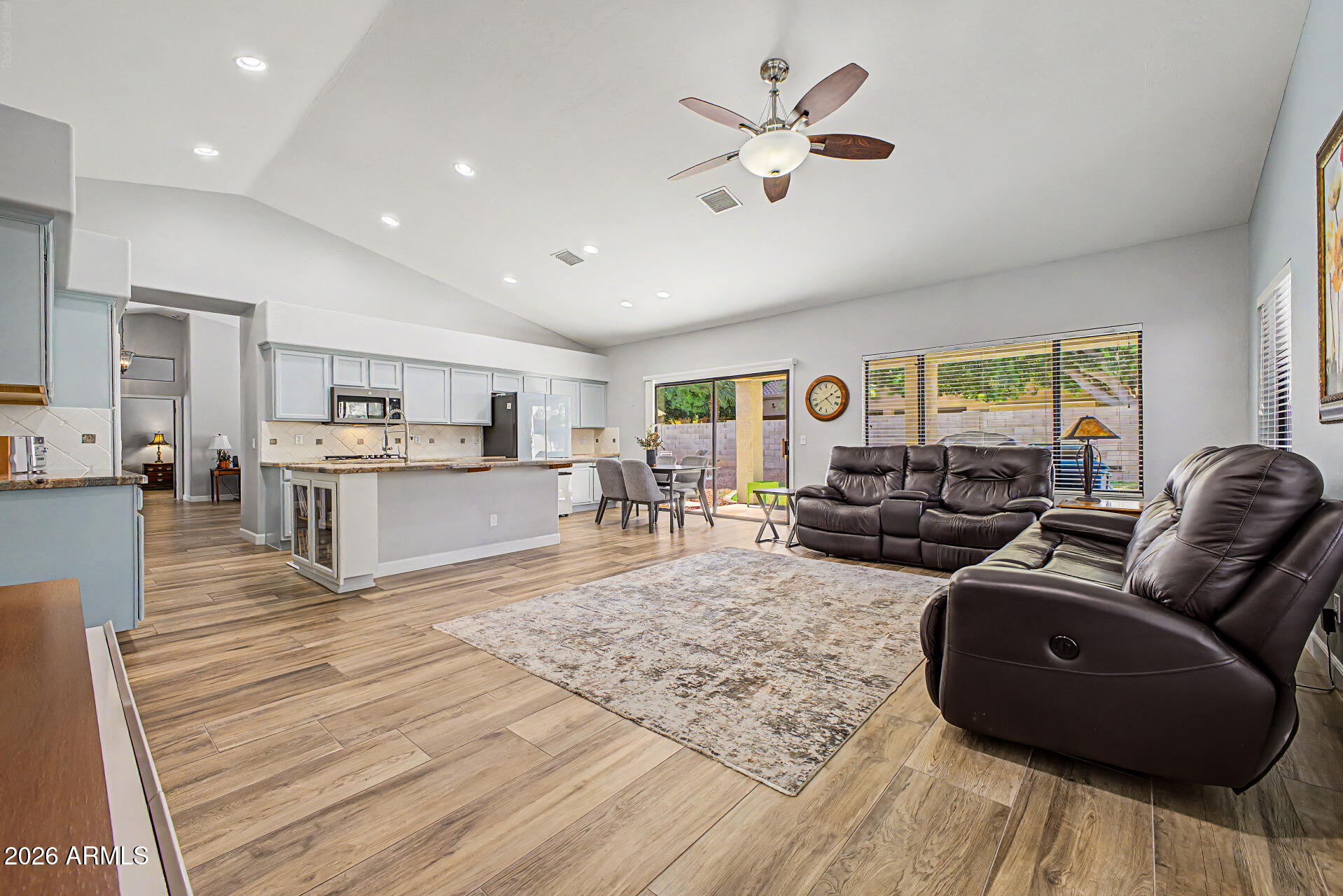 WYNDHAM PLACE - Residential