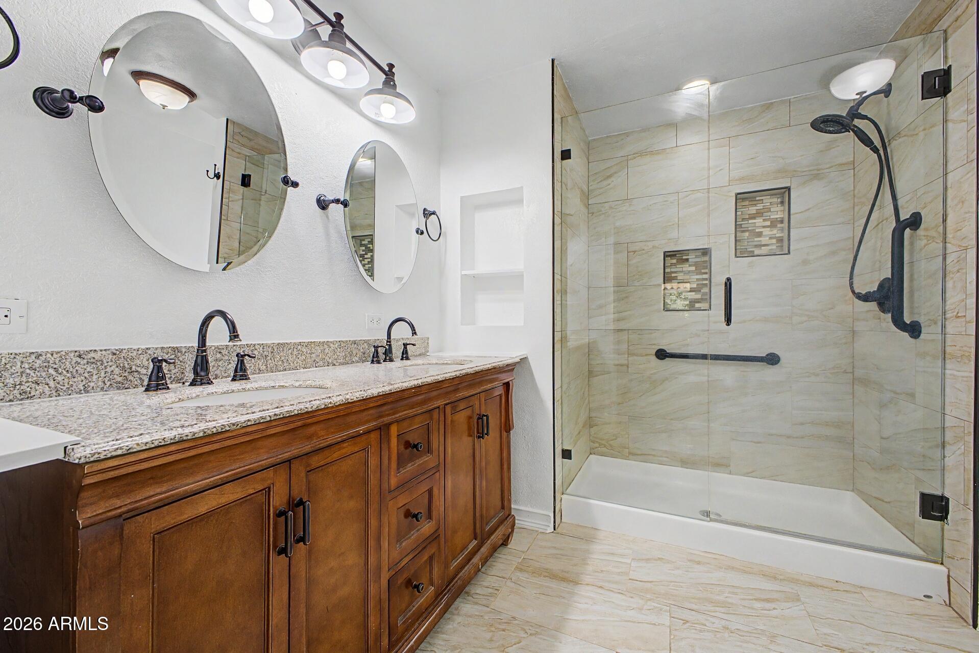 QUEEN CREEK RANCHOS - Residential