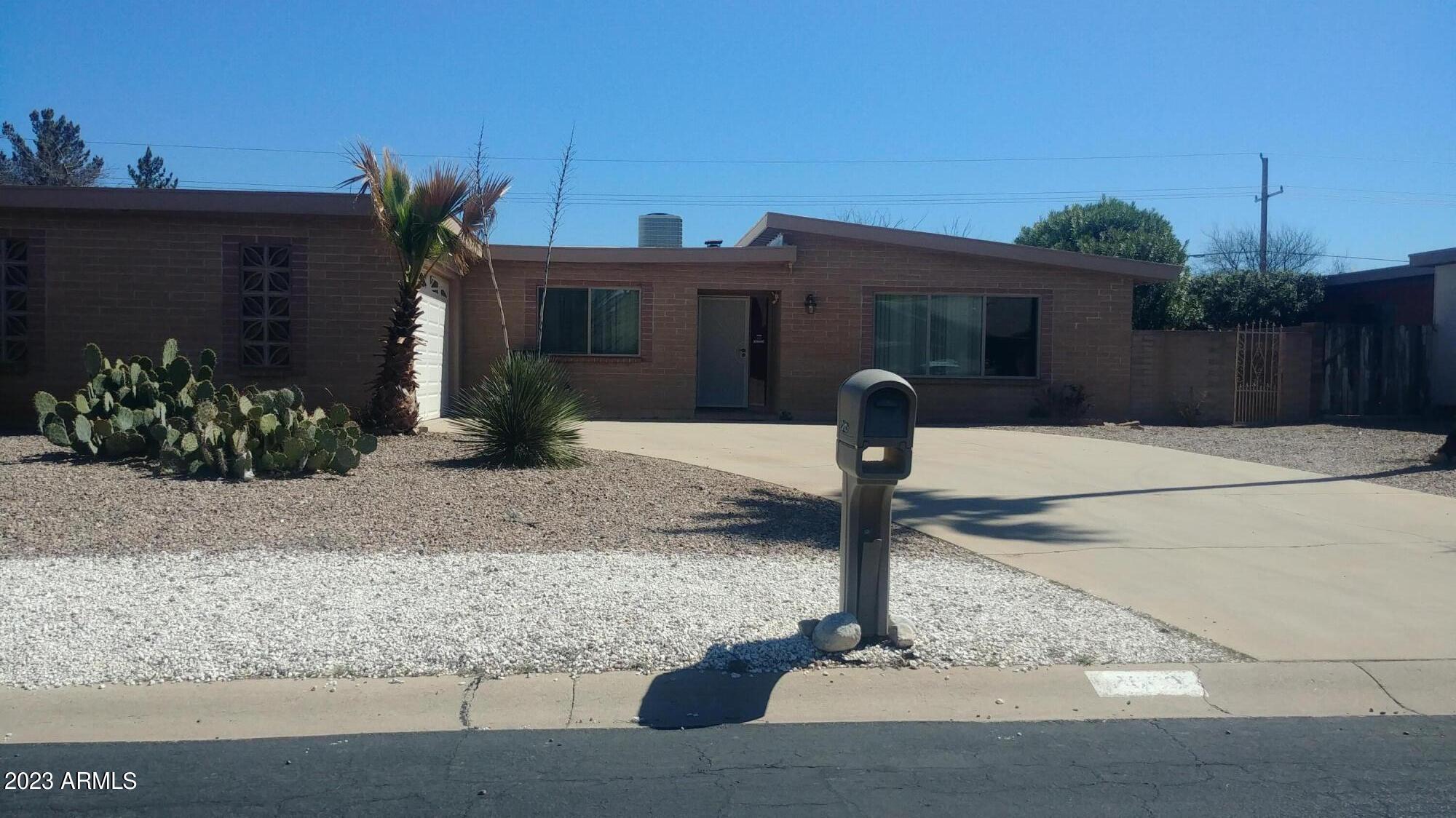PUEBLO DEL SOL COUNTRY CLUB ESTATES UNIT 1 - Residential