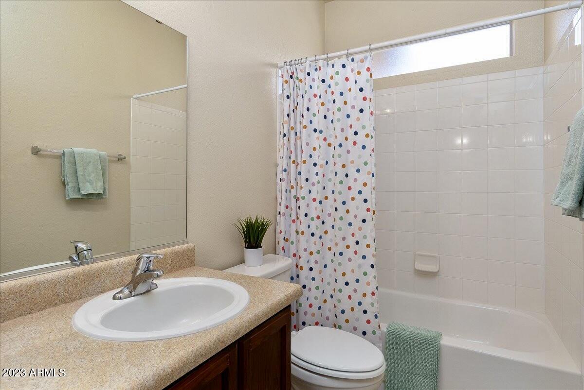 CHAPARRAL VILLAGE NORTH PHASE 6A LOT 427 SEC 5-22-21 0.121AC - Residential