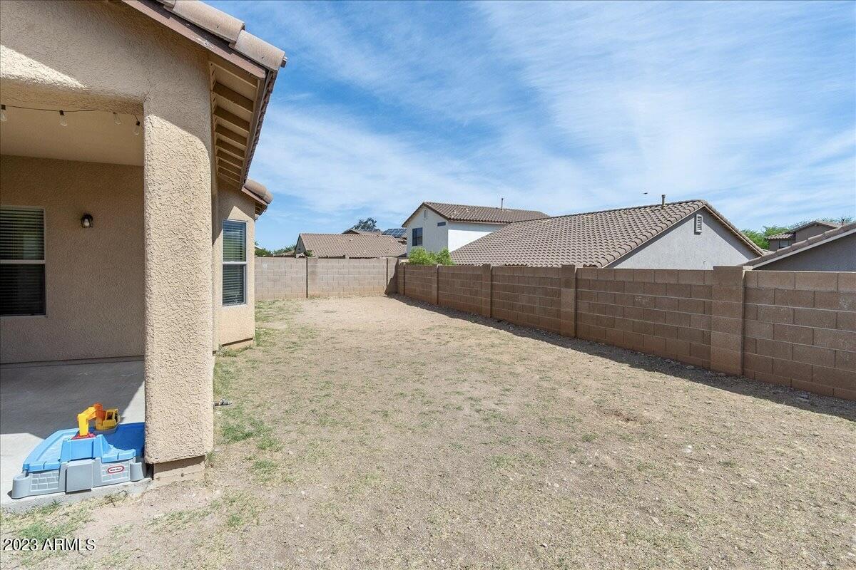 CHAPARRAL VILLAGE NORTH PHASE 6A LOT 427 SEC 5-22-21 0.121AC - Residential