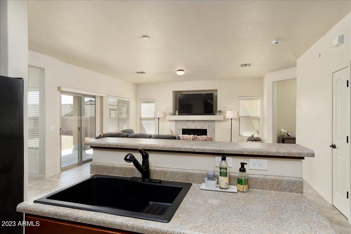CHAPARRAL VILLAGE NORTH PHASE 6A LOT 427 SEC 5-22-21 0.121AC - Residential