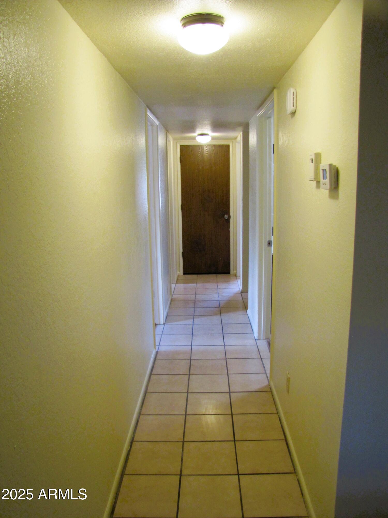 TOWN & COUNTRY ESTATES 12 - Residential Lease