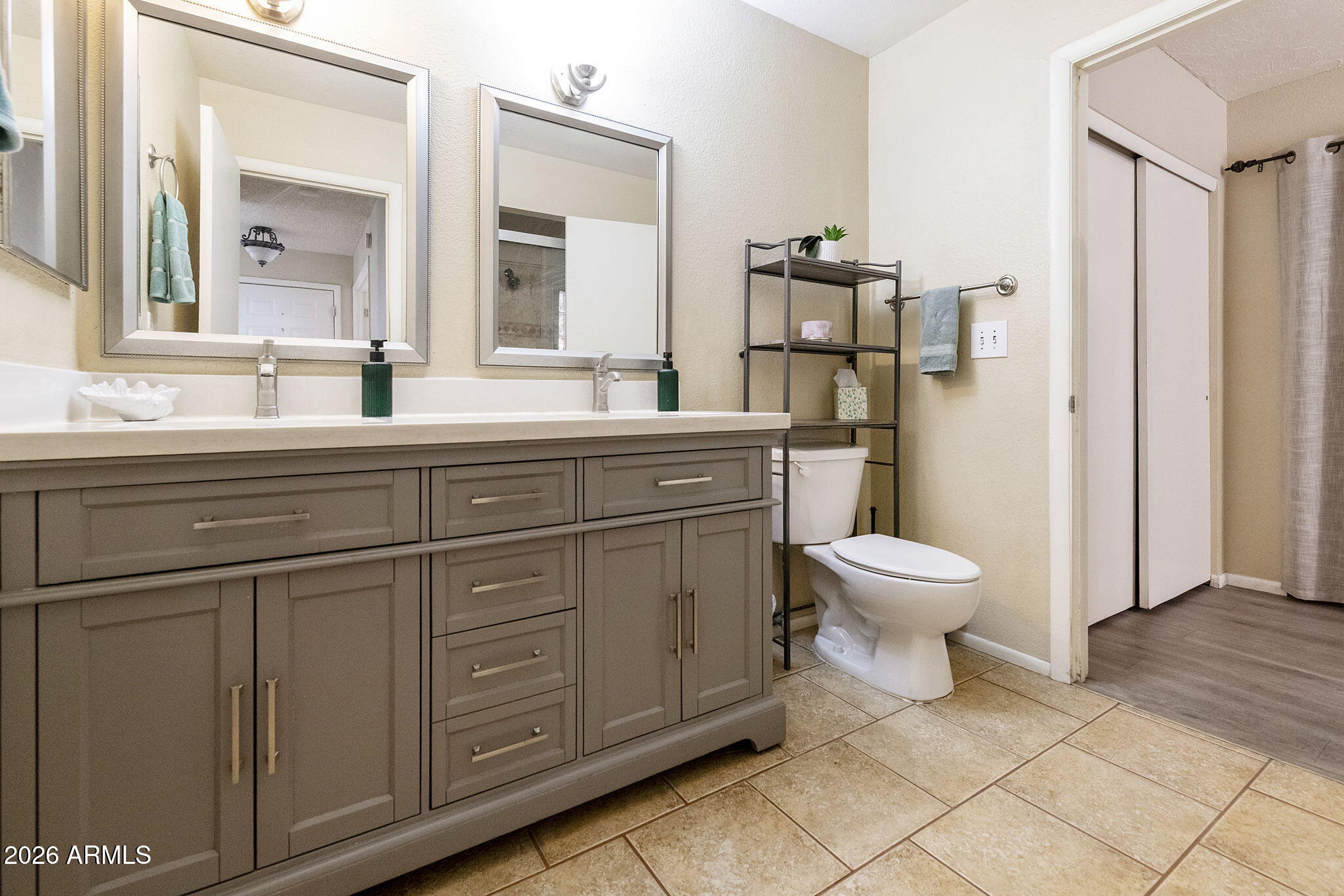 VISTA VILLAGES 2 LOT 1-101 TR A-F - Residential