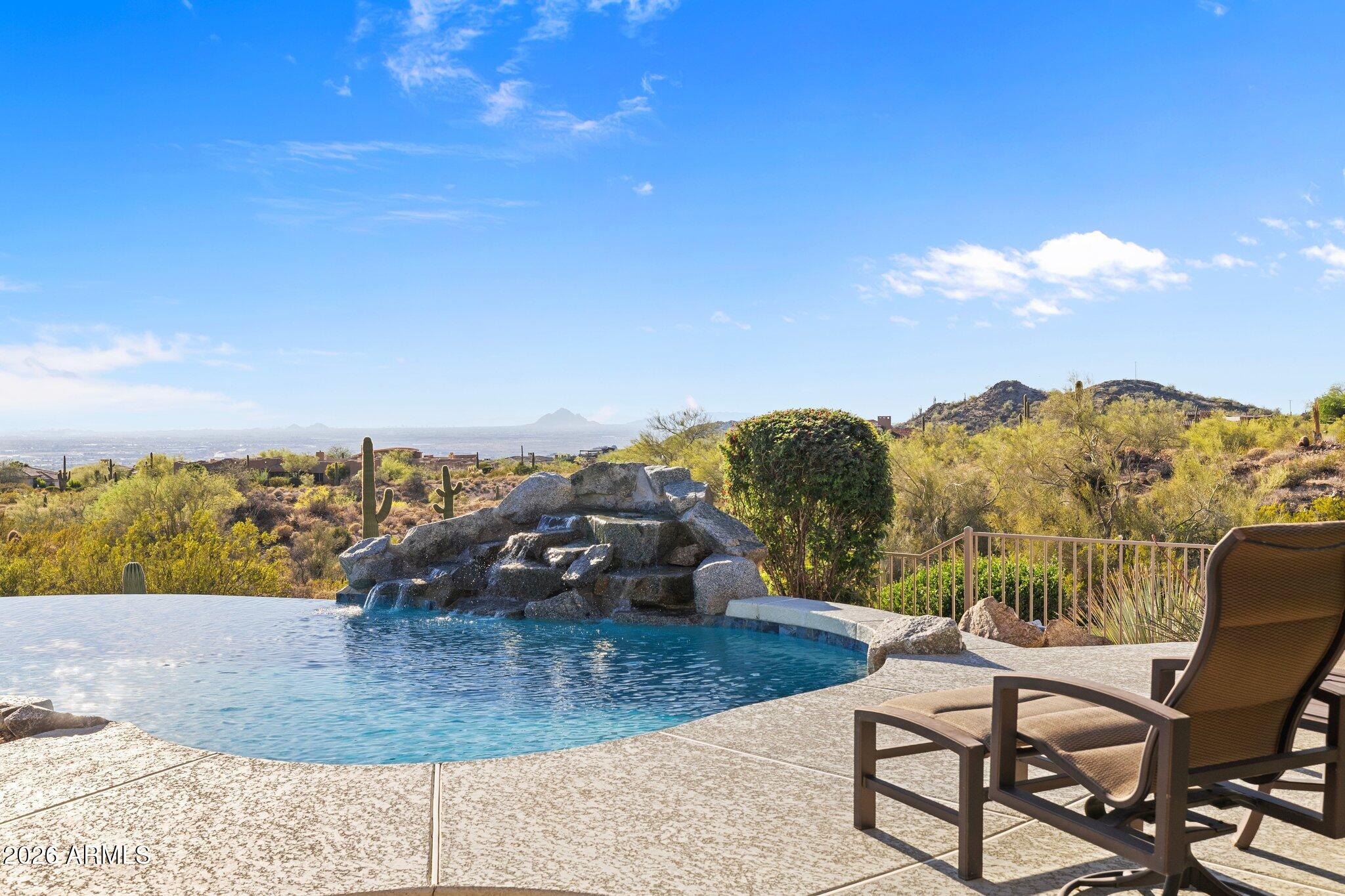 DIAMOND POINT AT LAS SENDAS MOUNTAIN - Residential