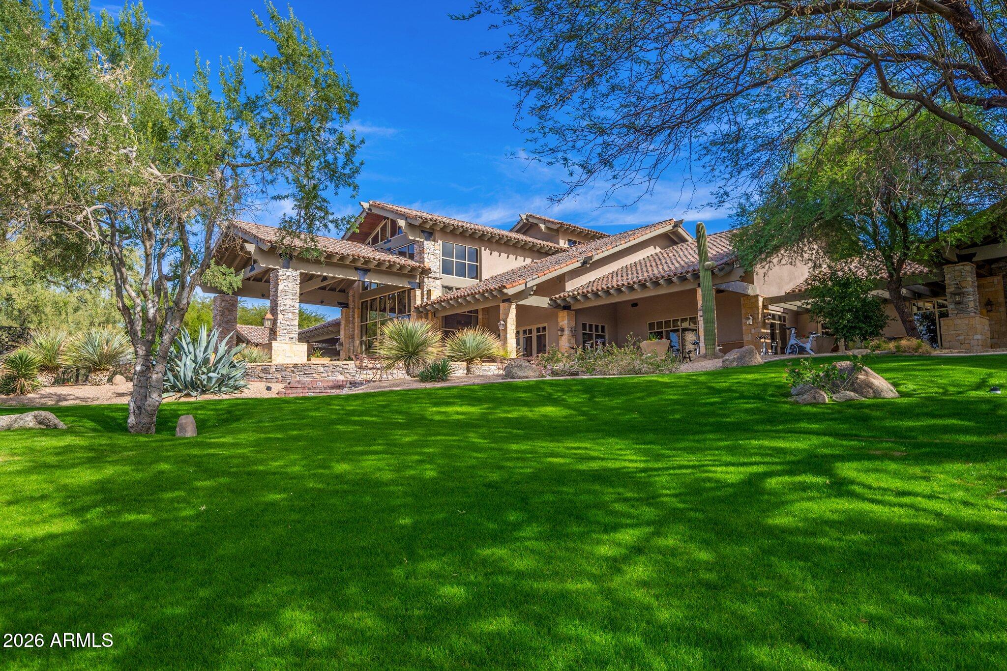 DIAMOND POINT AT LAS SENDAS MOUNTAIN - Residential