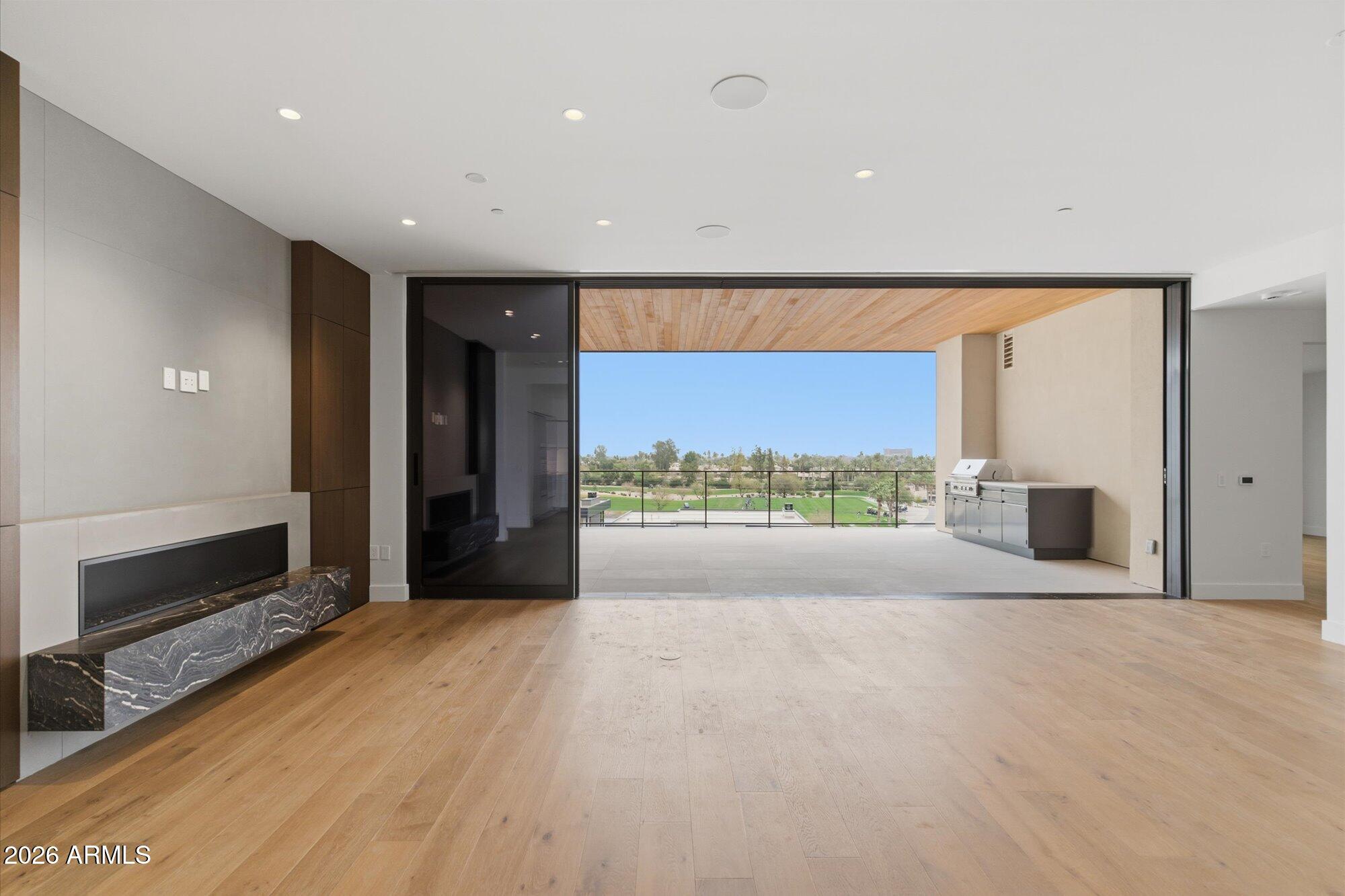ASCENT AT THE PHOENICIAN, Ascent, Camelback Residences - Residential