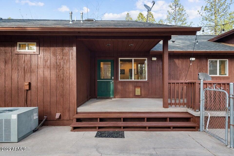 Lakeside Un-Sub - Residential