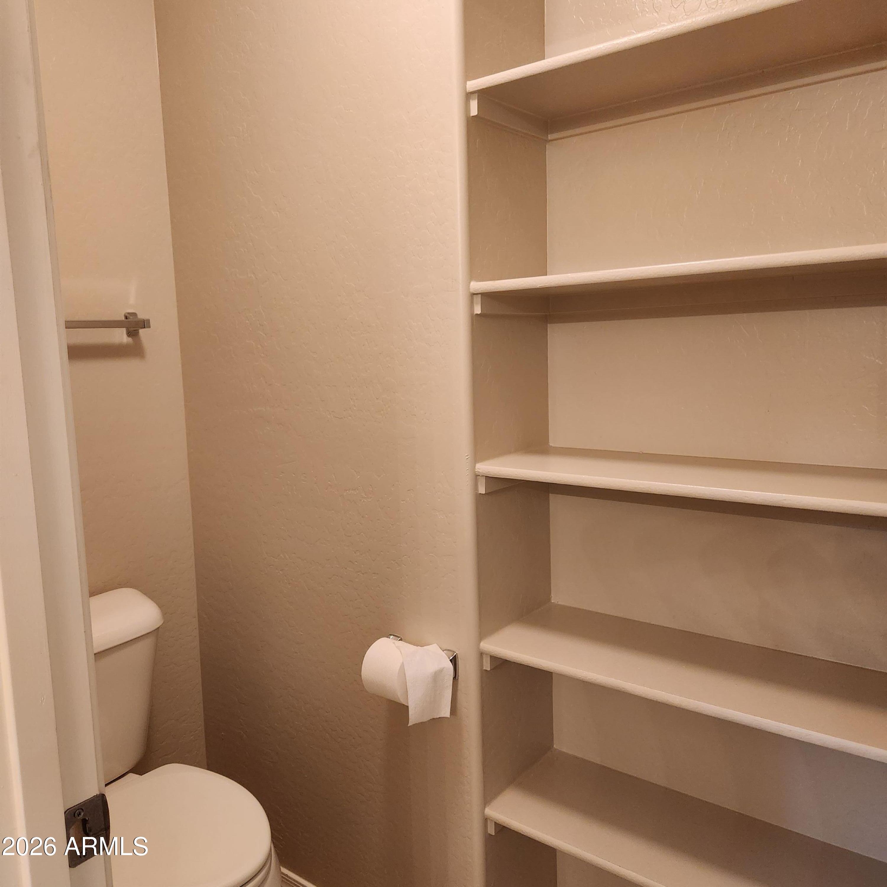 LAS BRISAS PHASE 2C.3 - Residential Lease