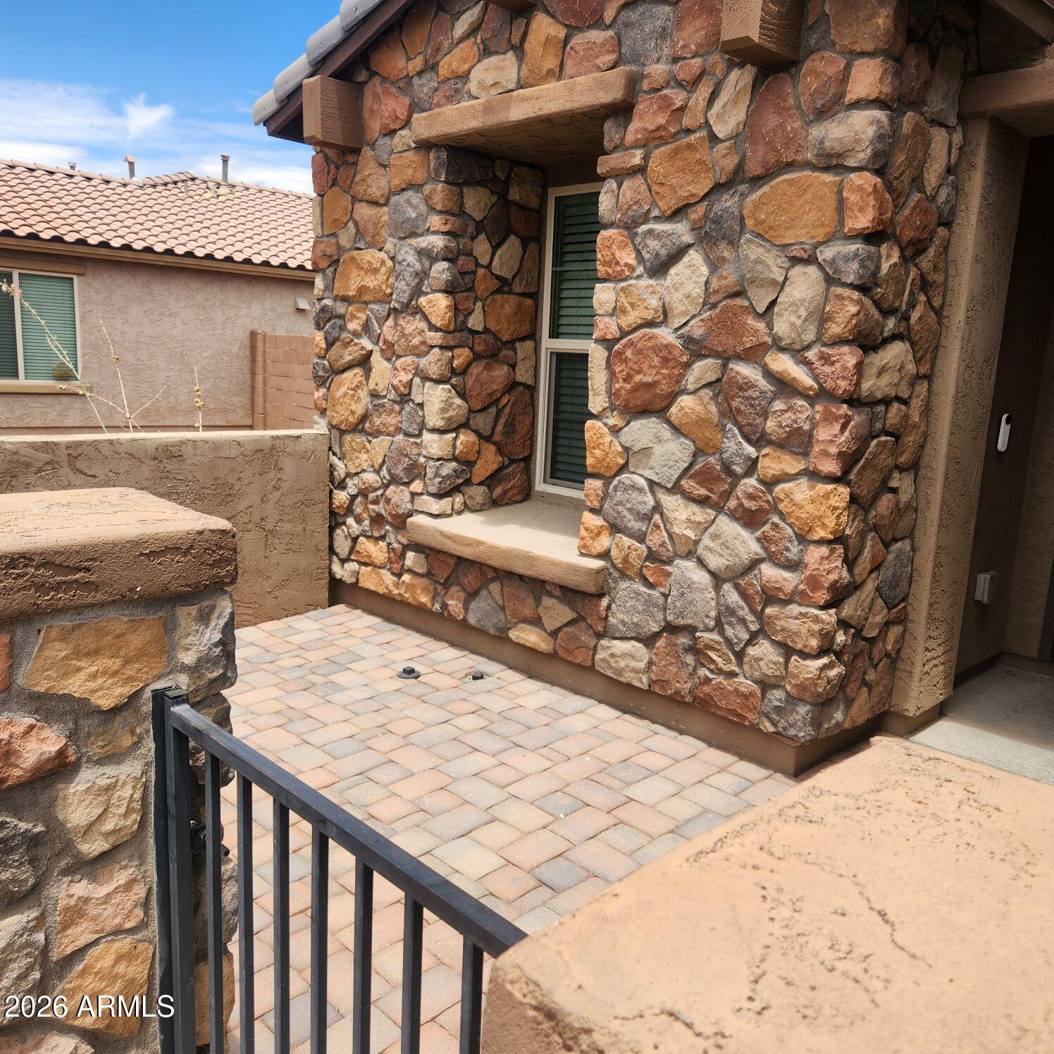 LAS BRISAS PHASE 2C.3 - Residential Lease