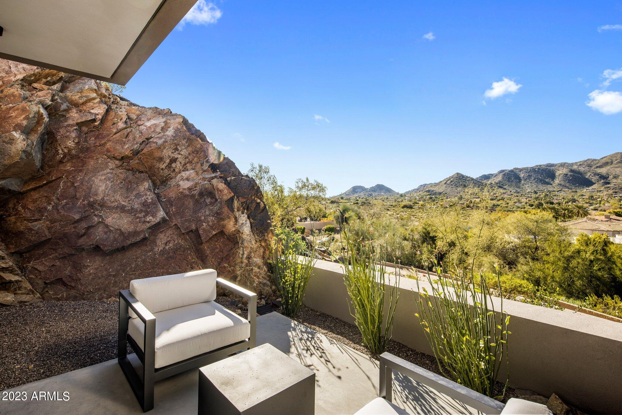 VISTA RICA - Residential