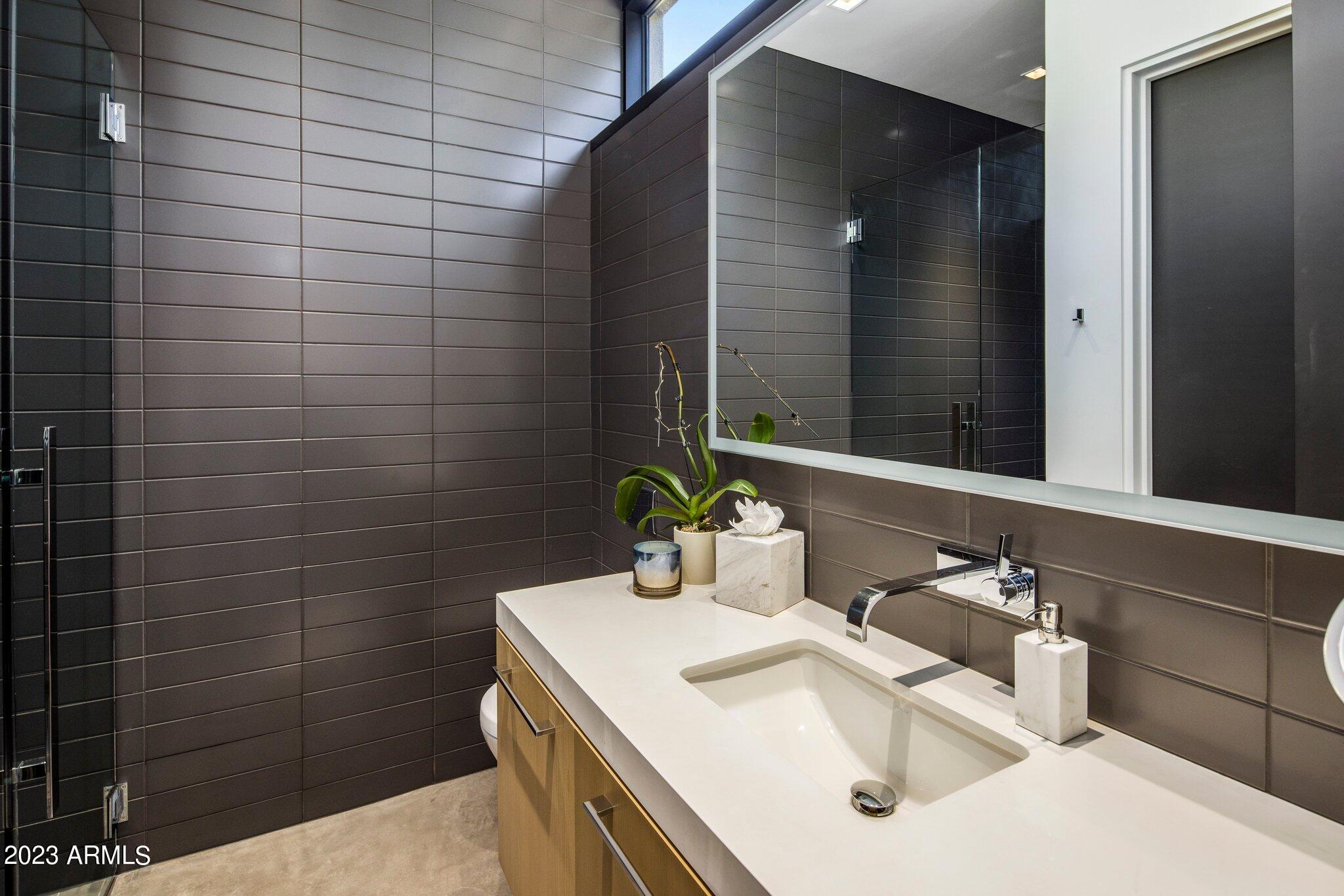VISTA RICA - Residential