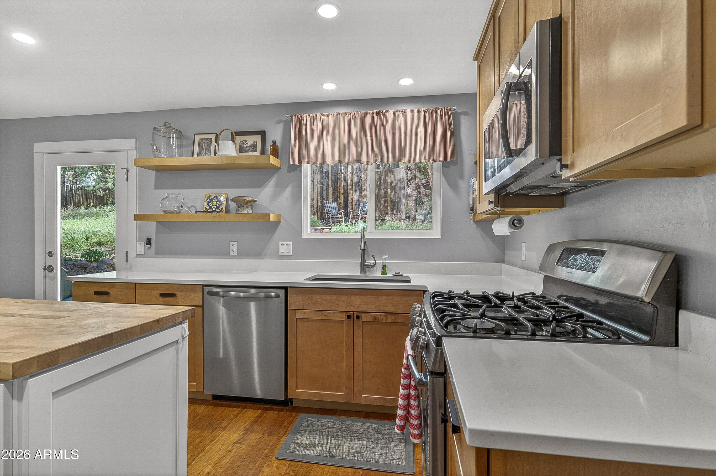 SWITZER MESA 1 - Residential