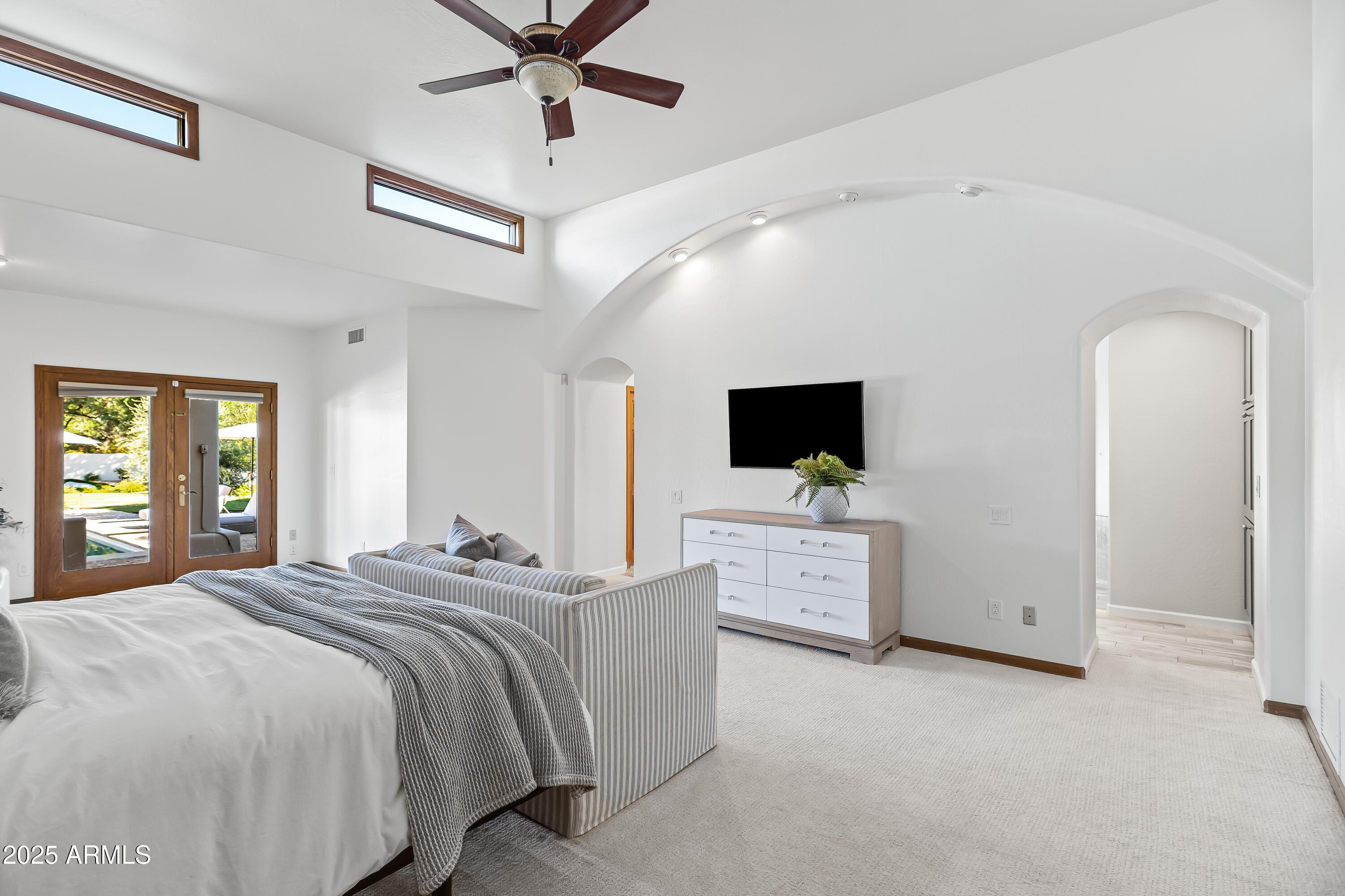 CAMELBACK COUNTRY ESTATES 6 - Residential