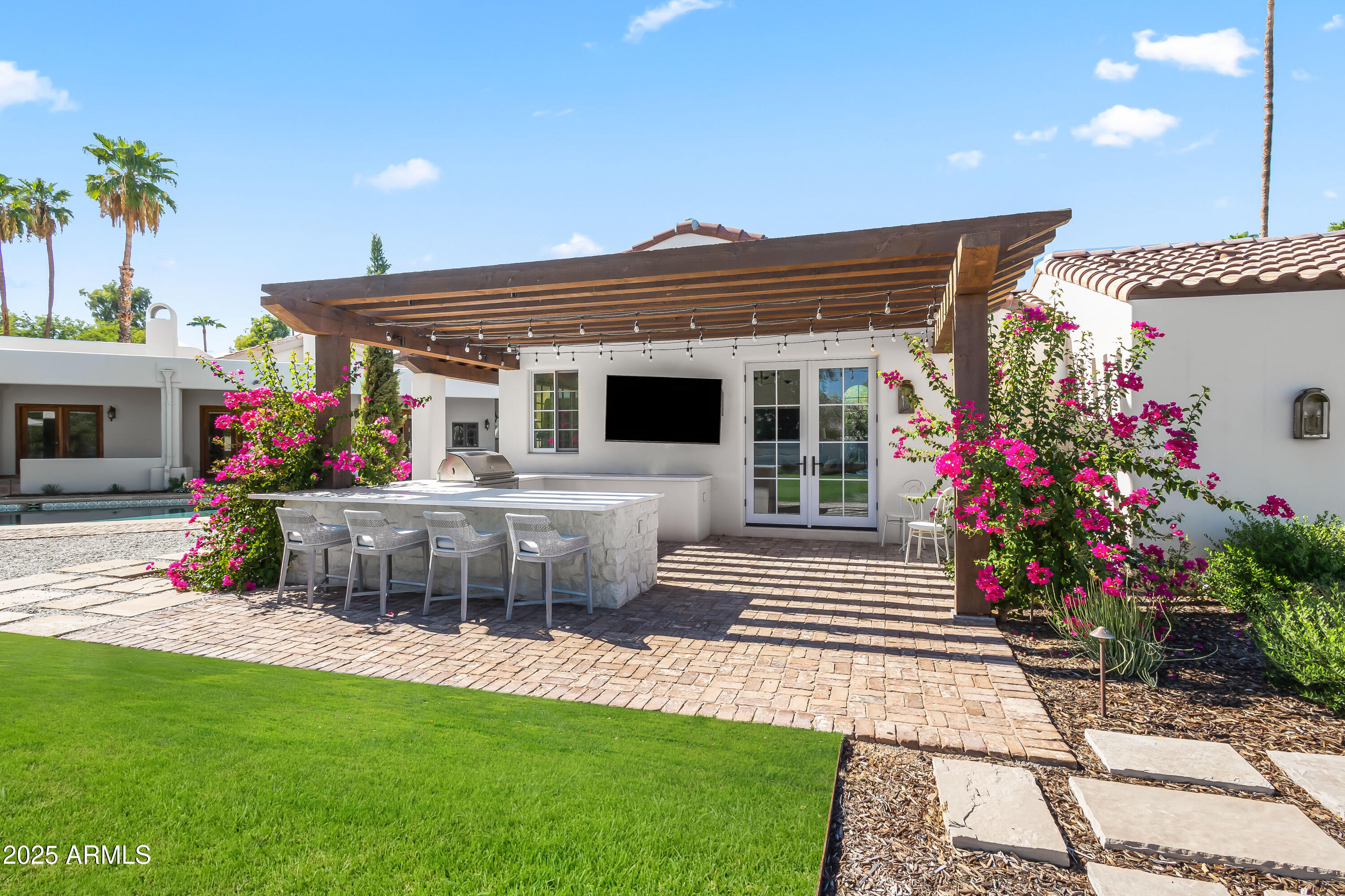 CAMELBACK COUNTRY ESTATES 6 - Residential