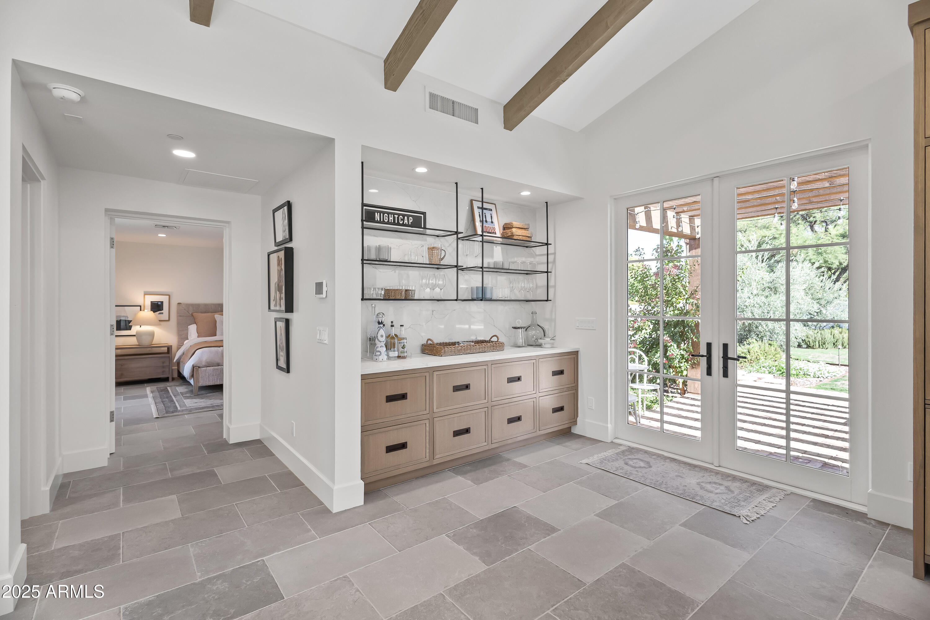 CAMELBACK COUNTRY ESTATES 6 - Residential