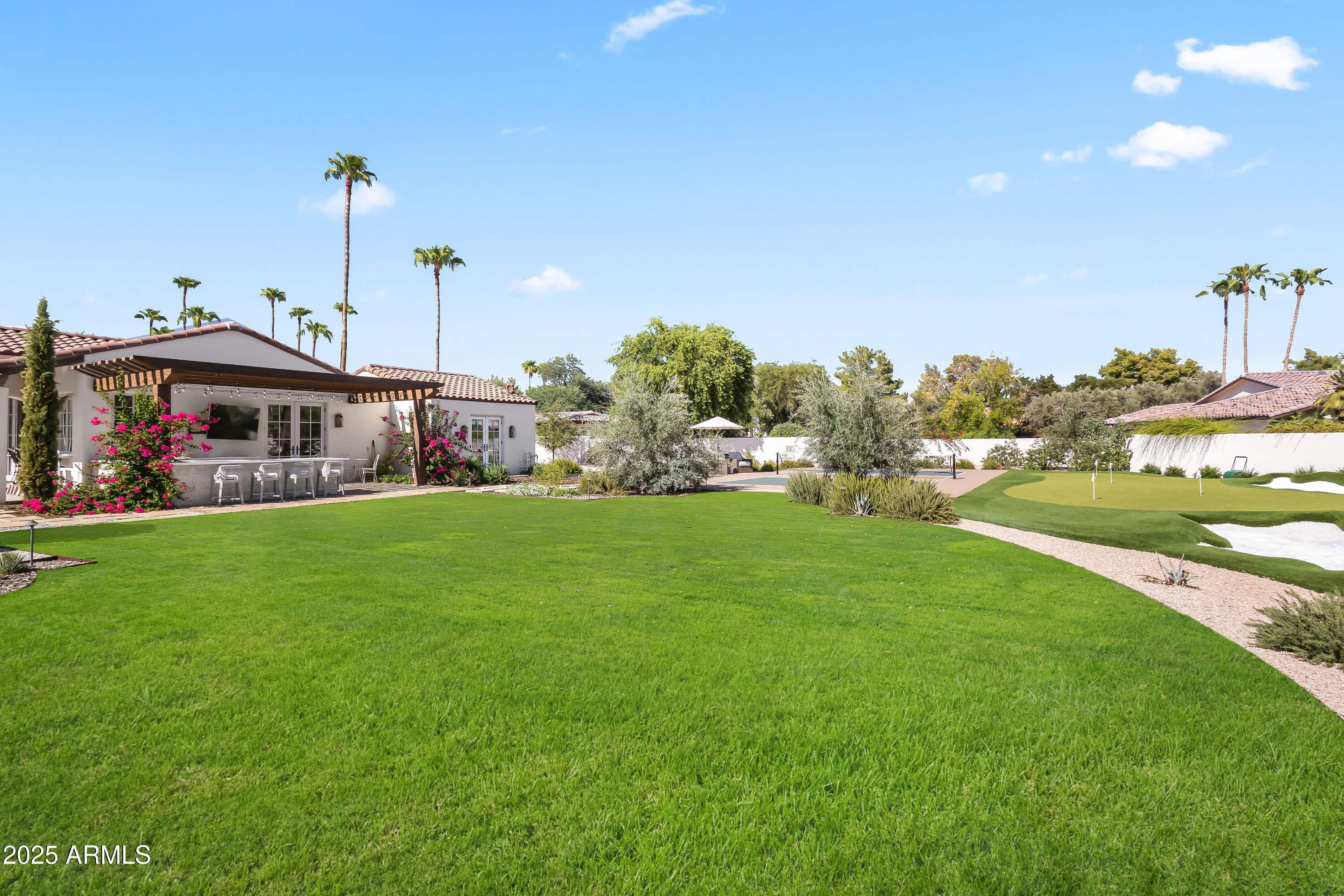 CAMELBACK COUNTRY ESTATES 6 - Residential