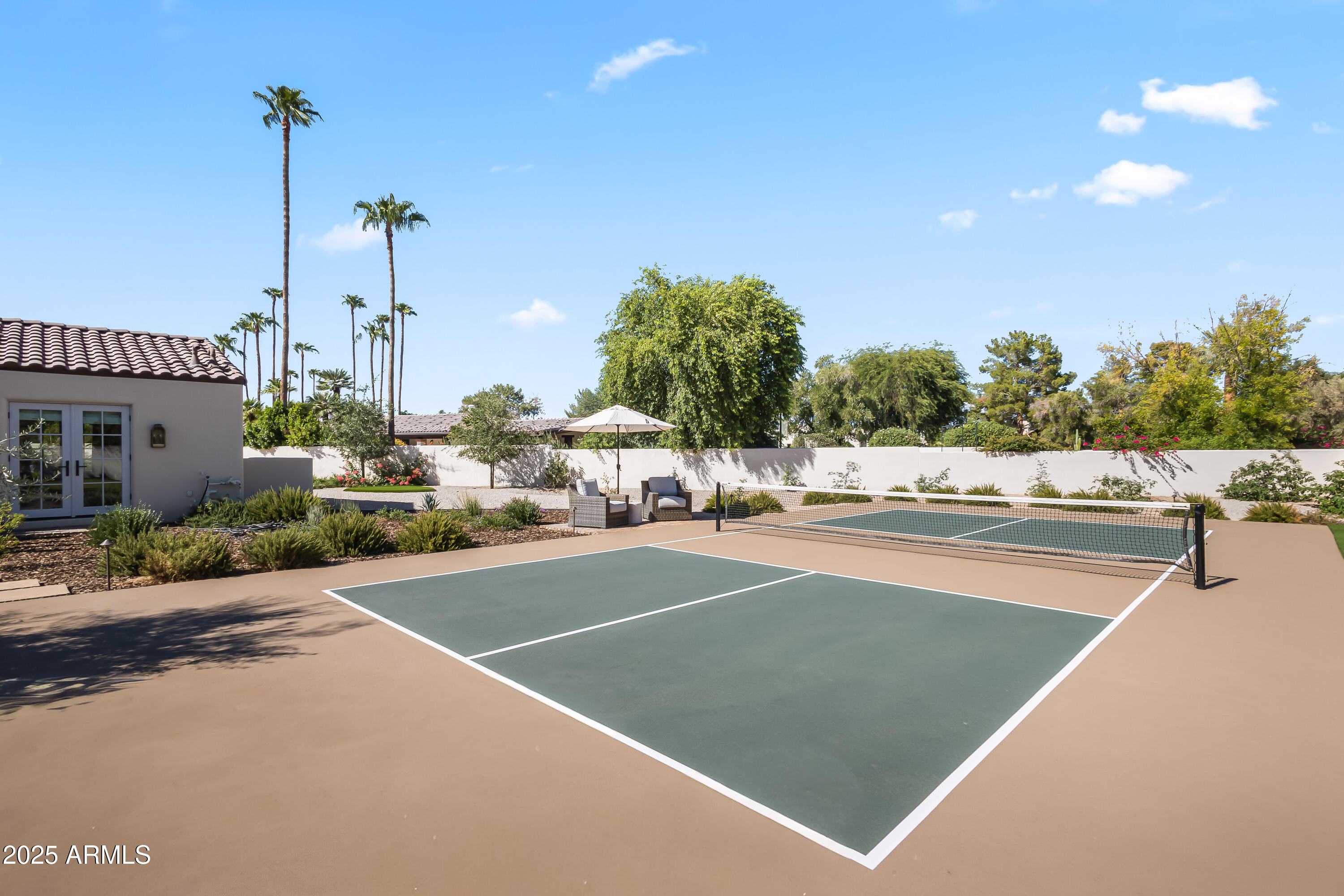CAMELBACK COUNTRY ESTATES 6 - Residential