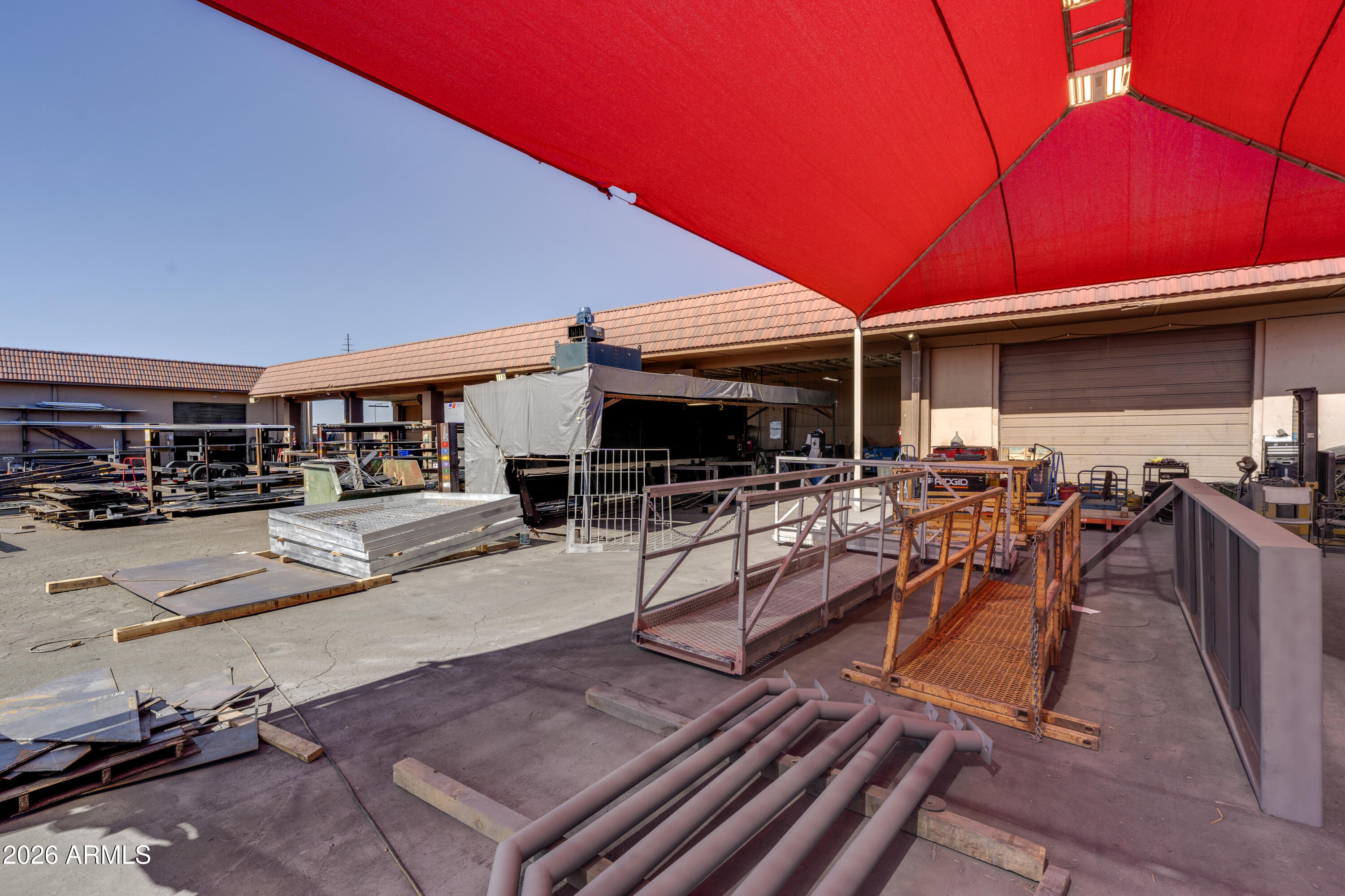 67TH AVE & NORTHERN INDUSTRIAL PARK - Commercial Sale