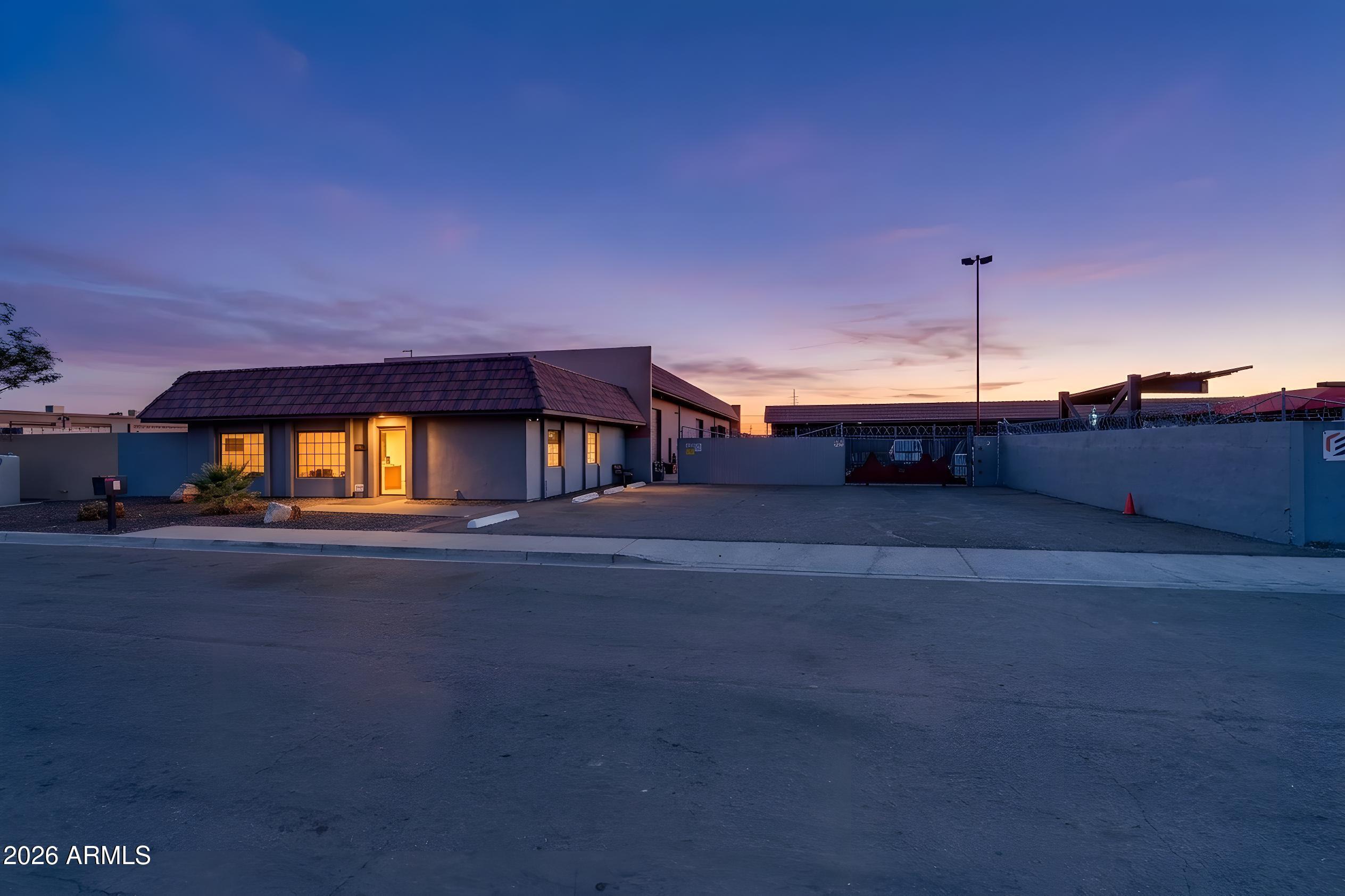 67TH AVE & NORTHERN INDUSTRIAL PARK - Commercial Sale