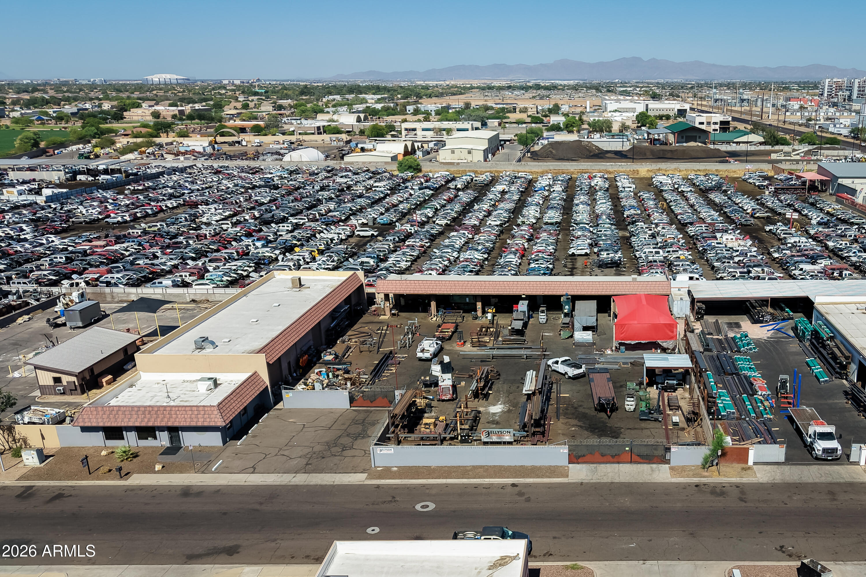 67TH AVE & NORTHERN INDUSTRIAL PARK - Commercial Sale