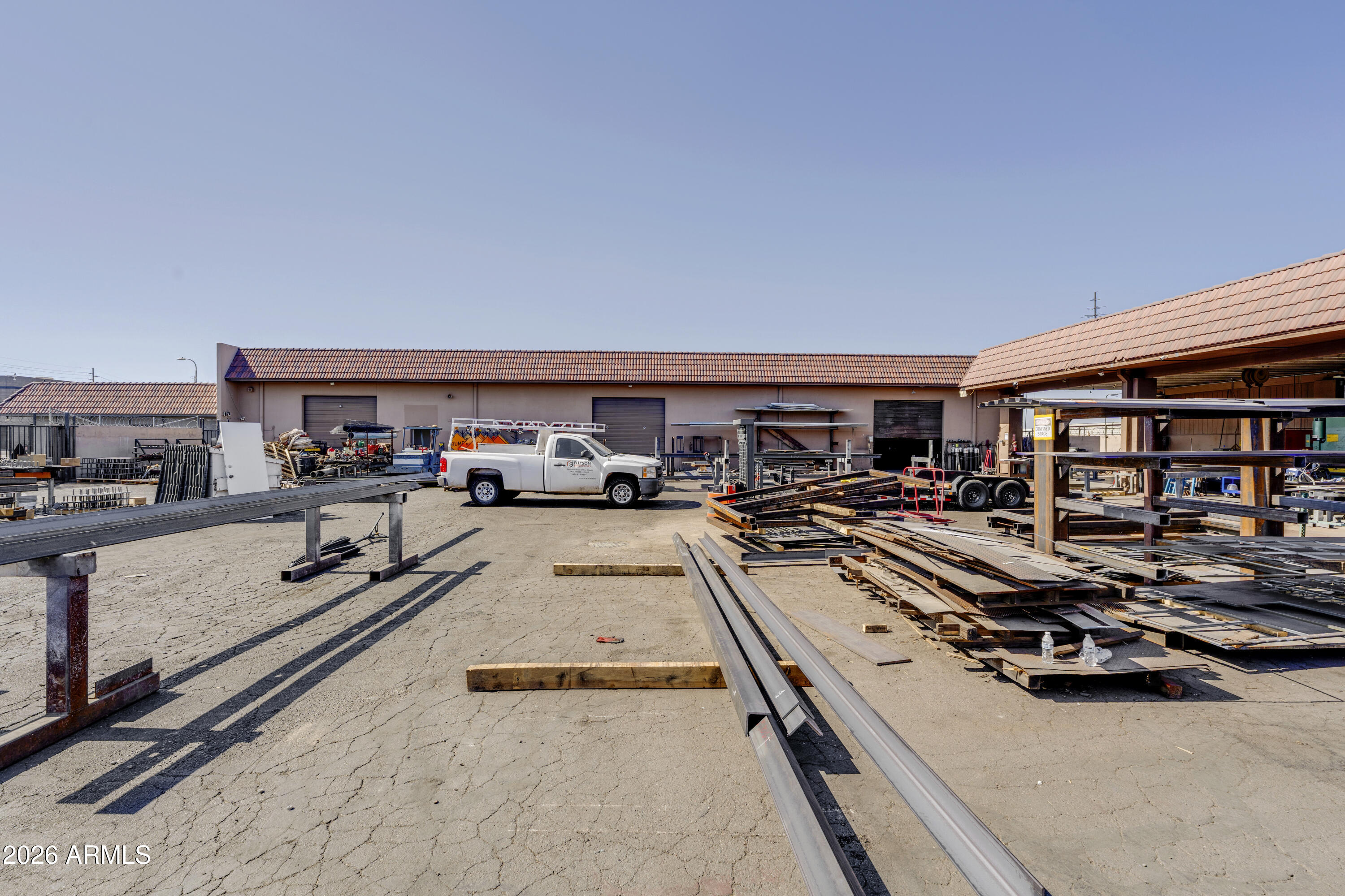 67TH AVE & NORTHERN INDUSTRIAL PARK - Commercial Sale